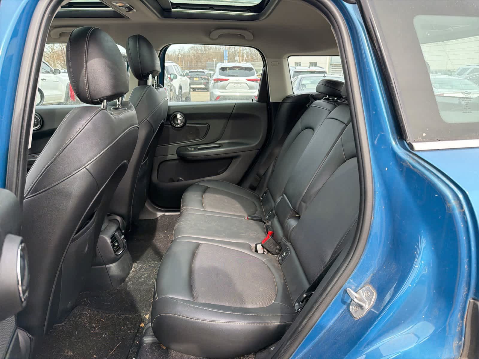 Thumbnail: 2017 MINI Cooper Countryman - 10