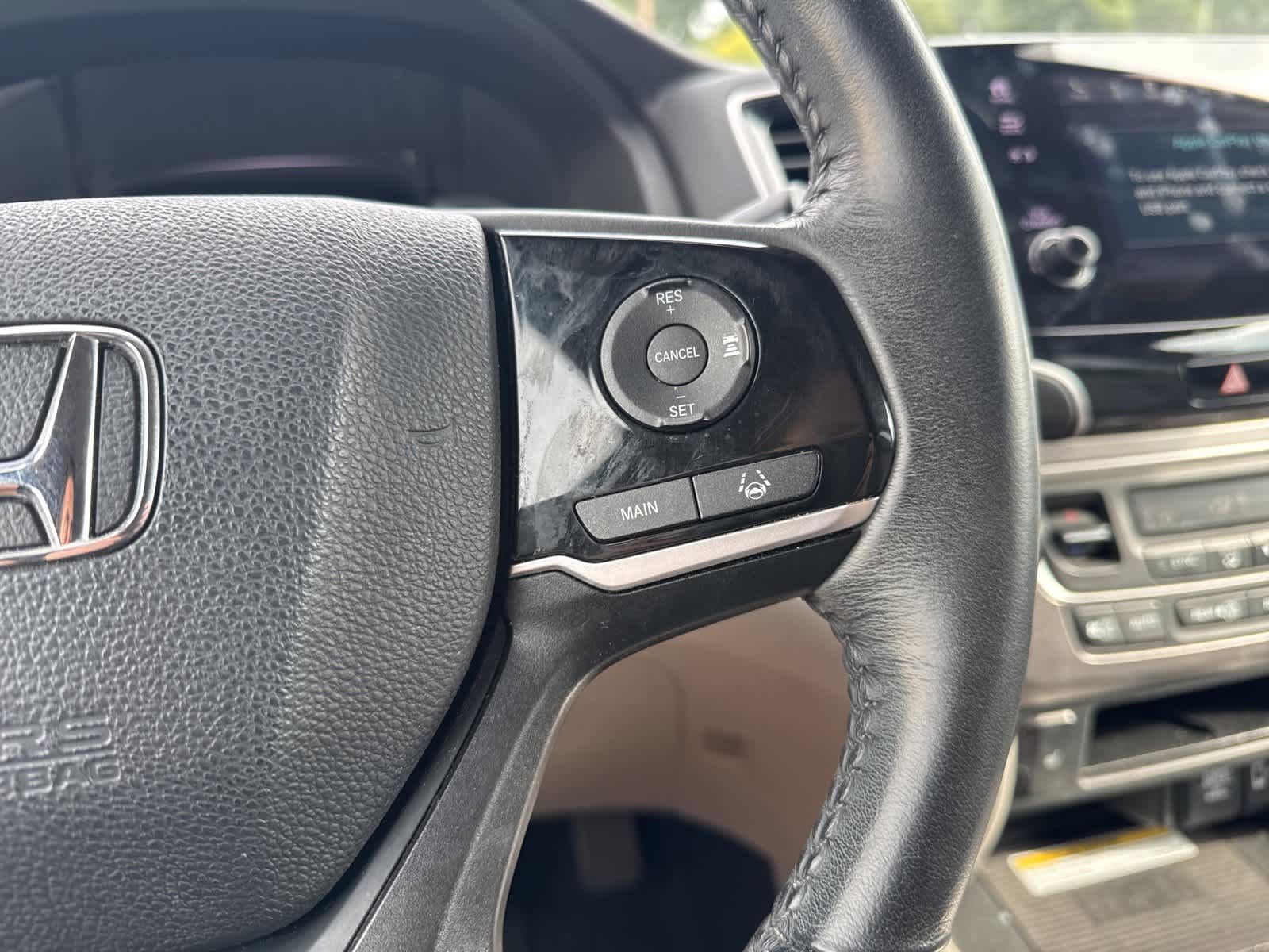 Thumbnail: 2022 Honda Pilot - 18