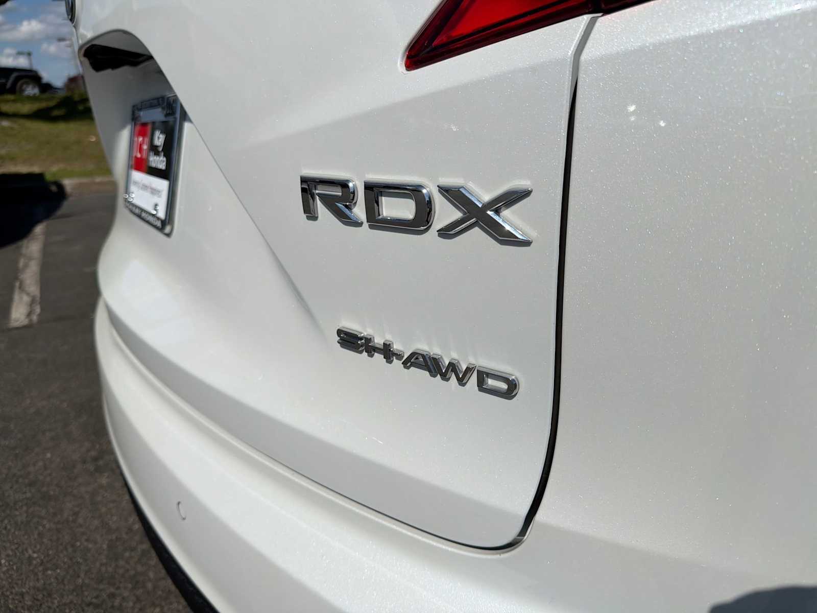 Thumbnail: 2023 Acura RDX - 18