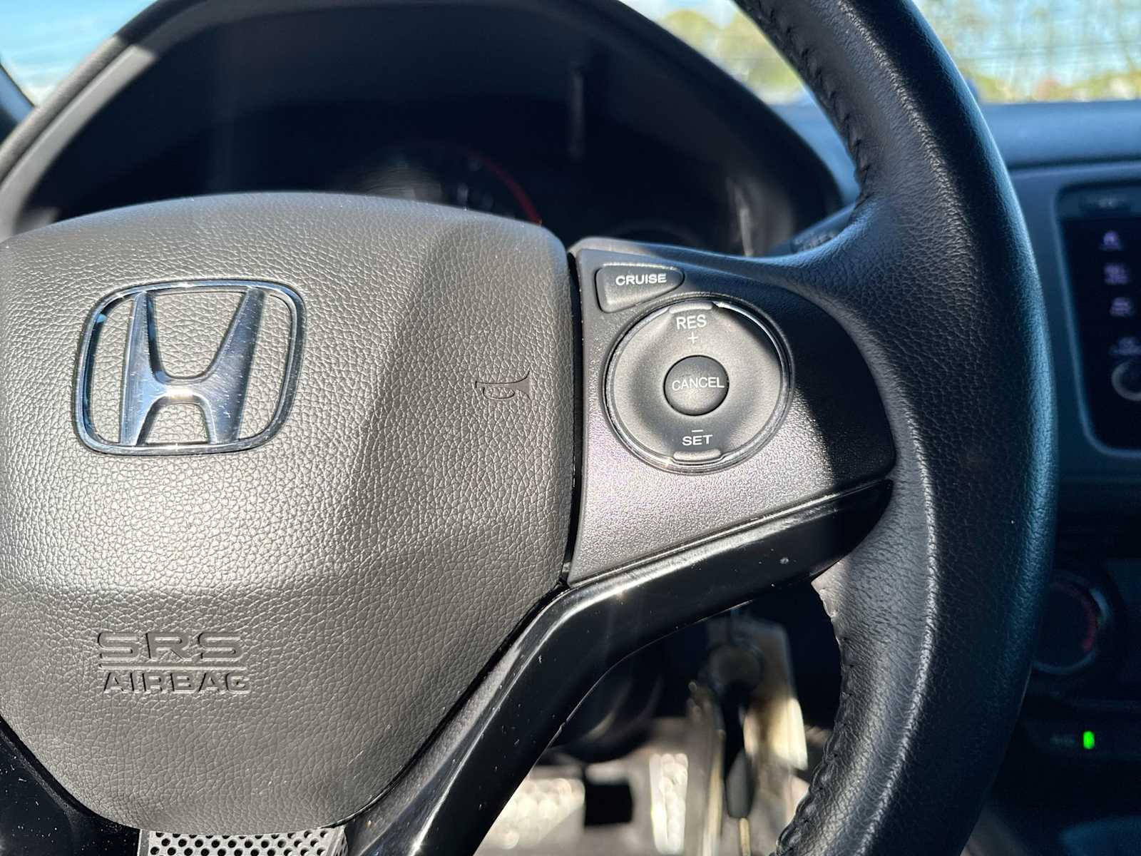 Thumbnail: 2022 Honda HR-V - 25