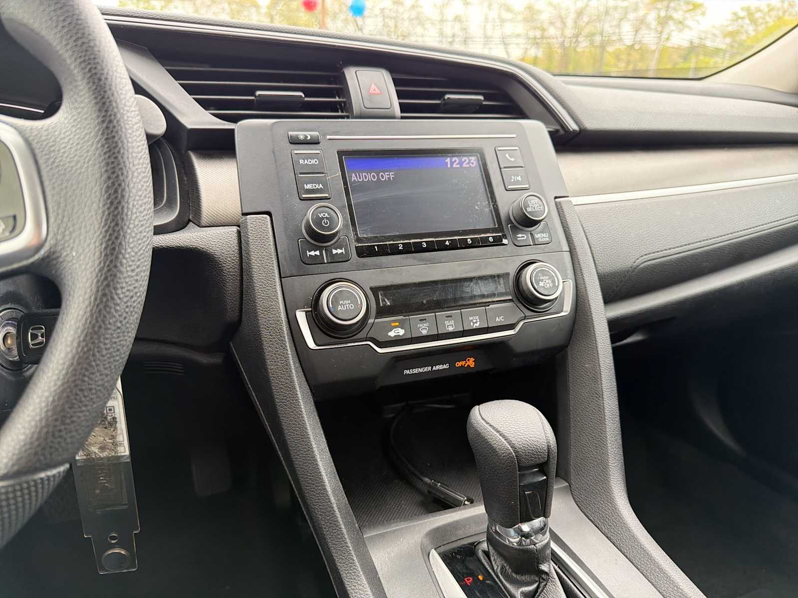 Thumbnail: 2019 Honda Civic - 25