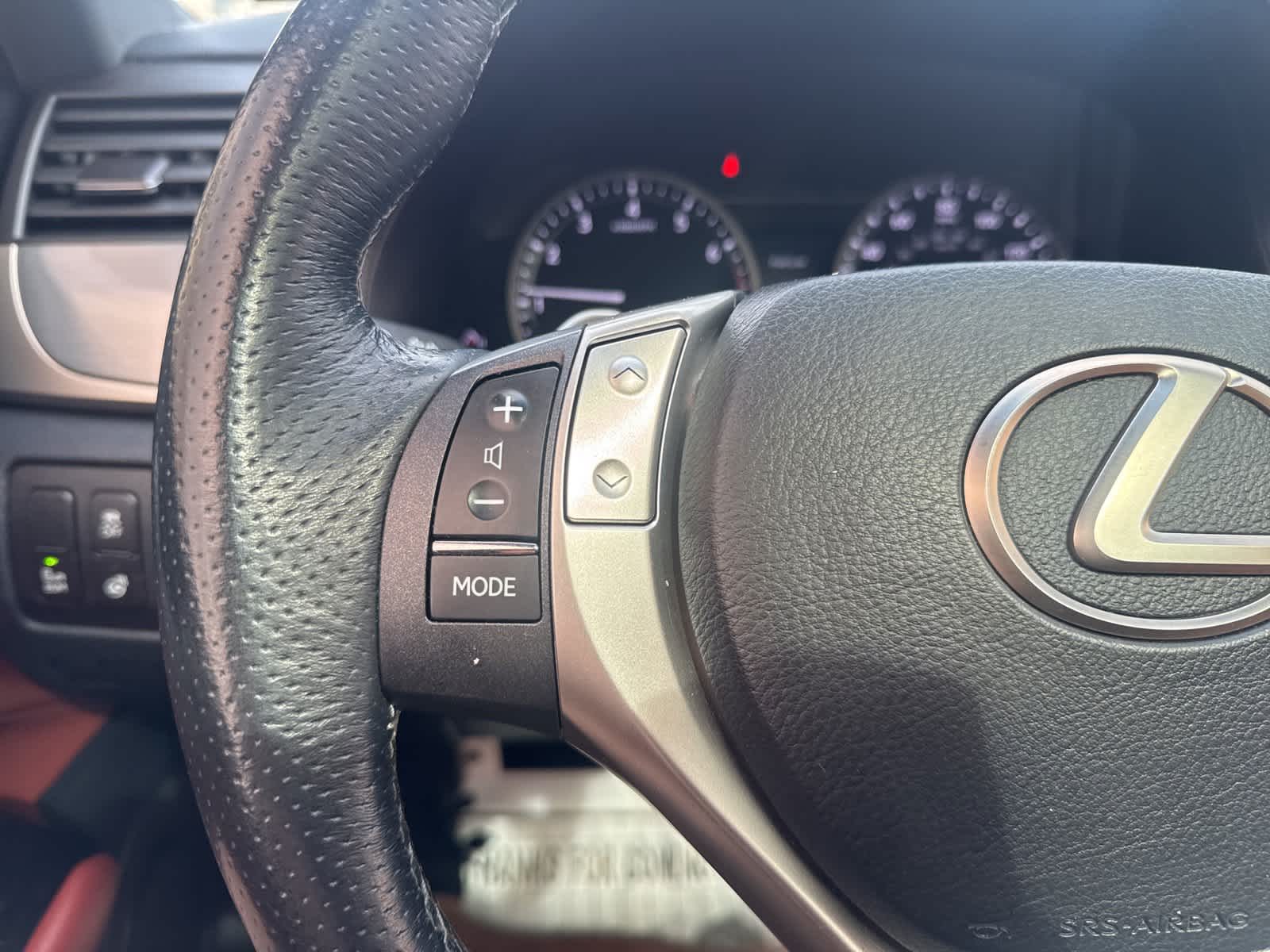 Thumbnail: 2015 Lexus GS - 16