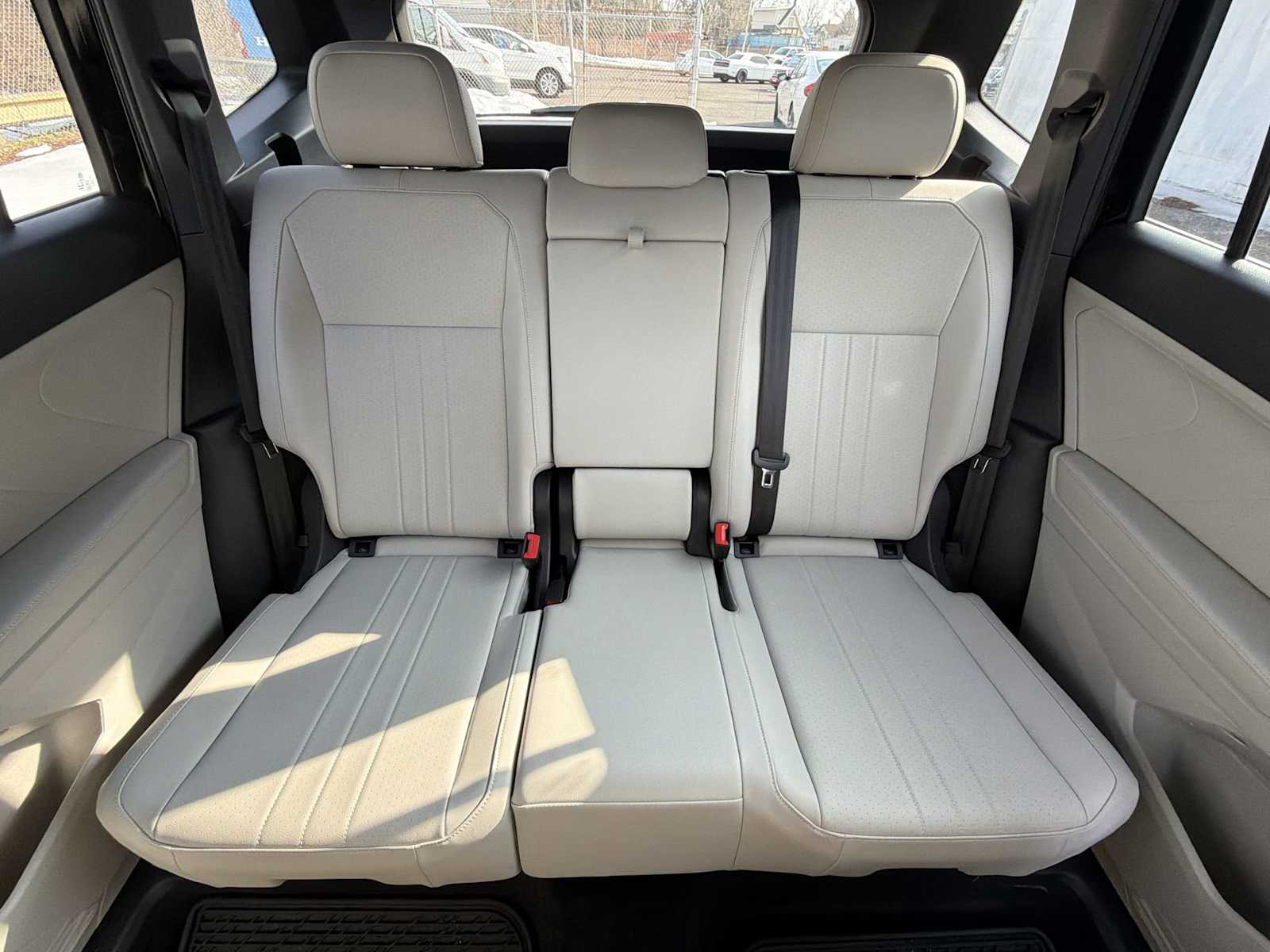 Thumbnail: 2024 Volkswagen Tiguan - 13