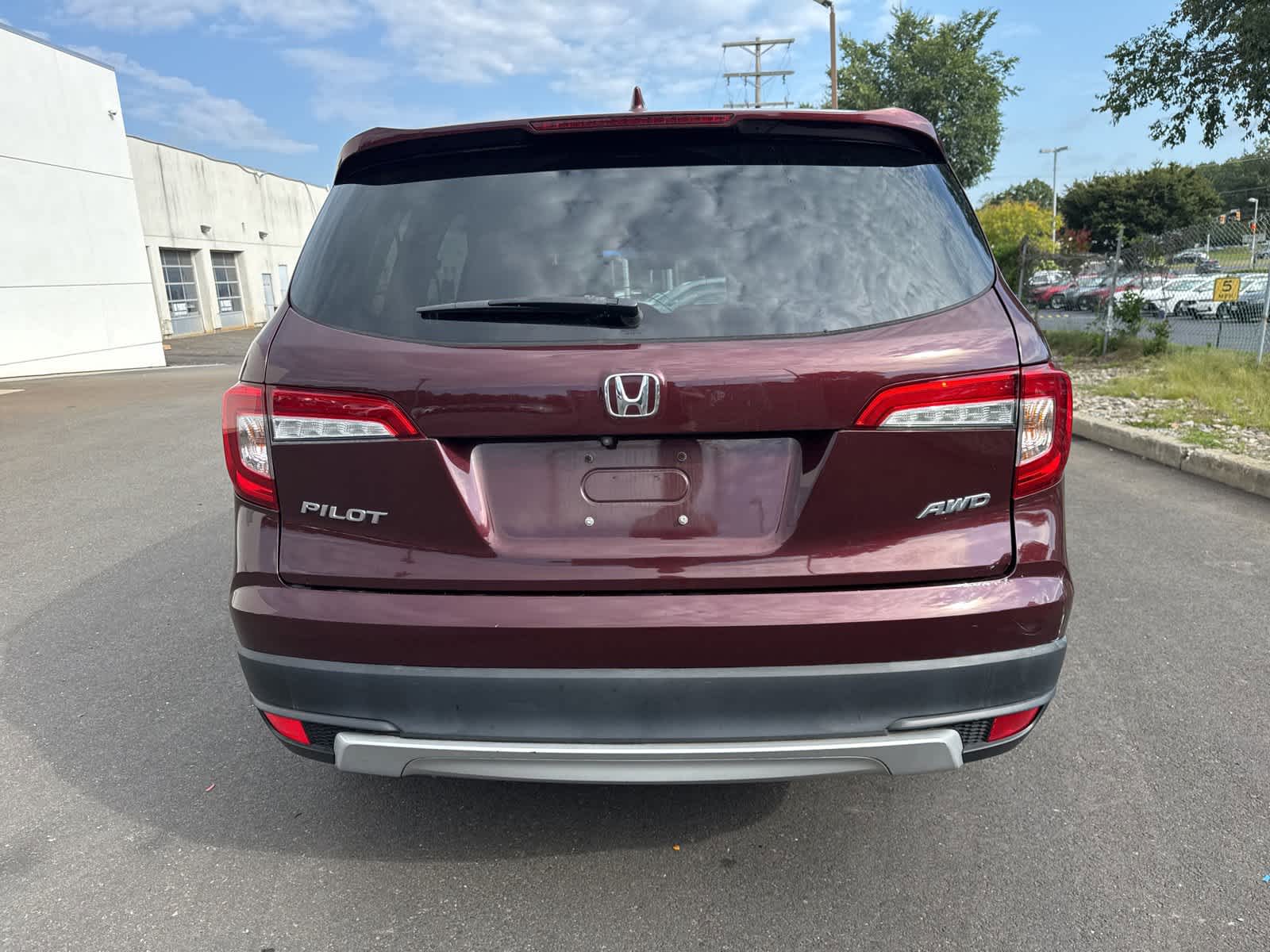 Thumbnail: 2020 Honda Pilot - 4