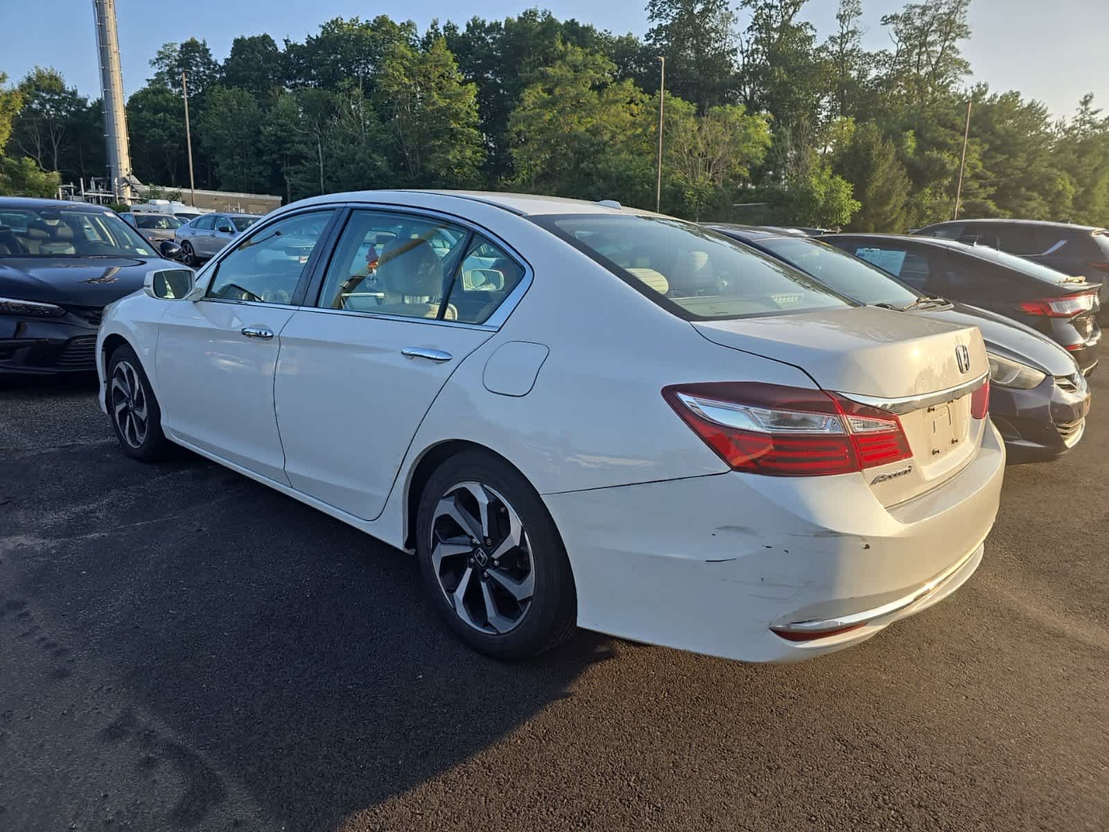 Thumbnail: 2017 Honda Accord - 3