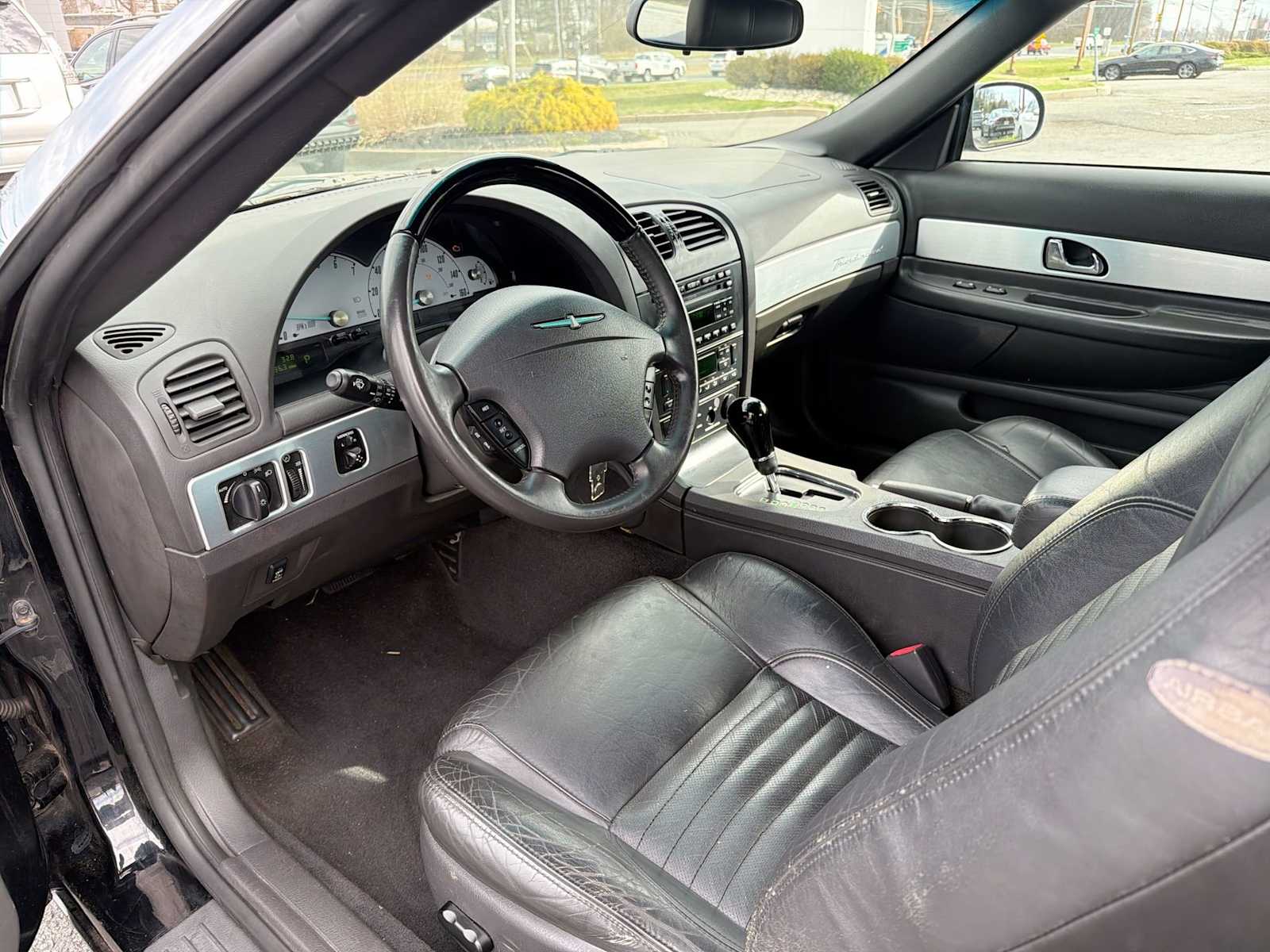 Thumbnail: 2002 Ford Thunderbird - 10