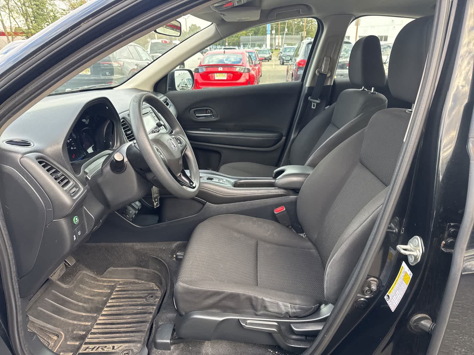 Thumbnail: 2018 Honda HR-V - 12
