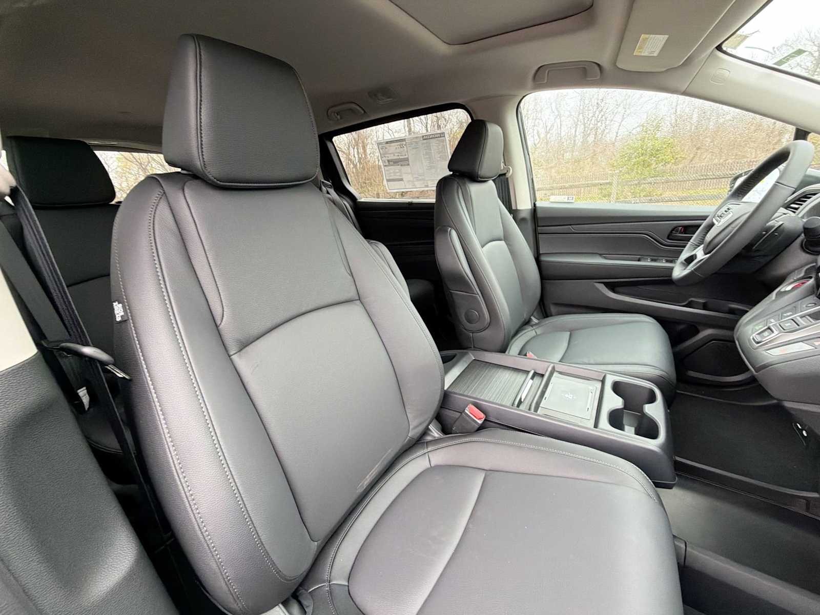 Thumbnail: 2026 Honda Odyssey - 16