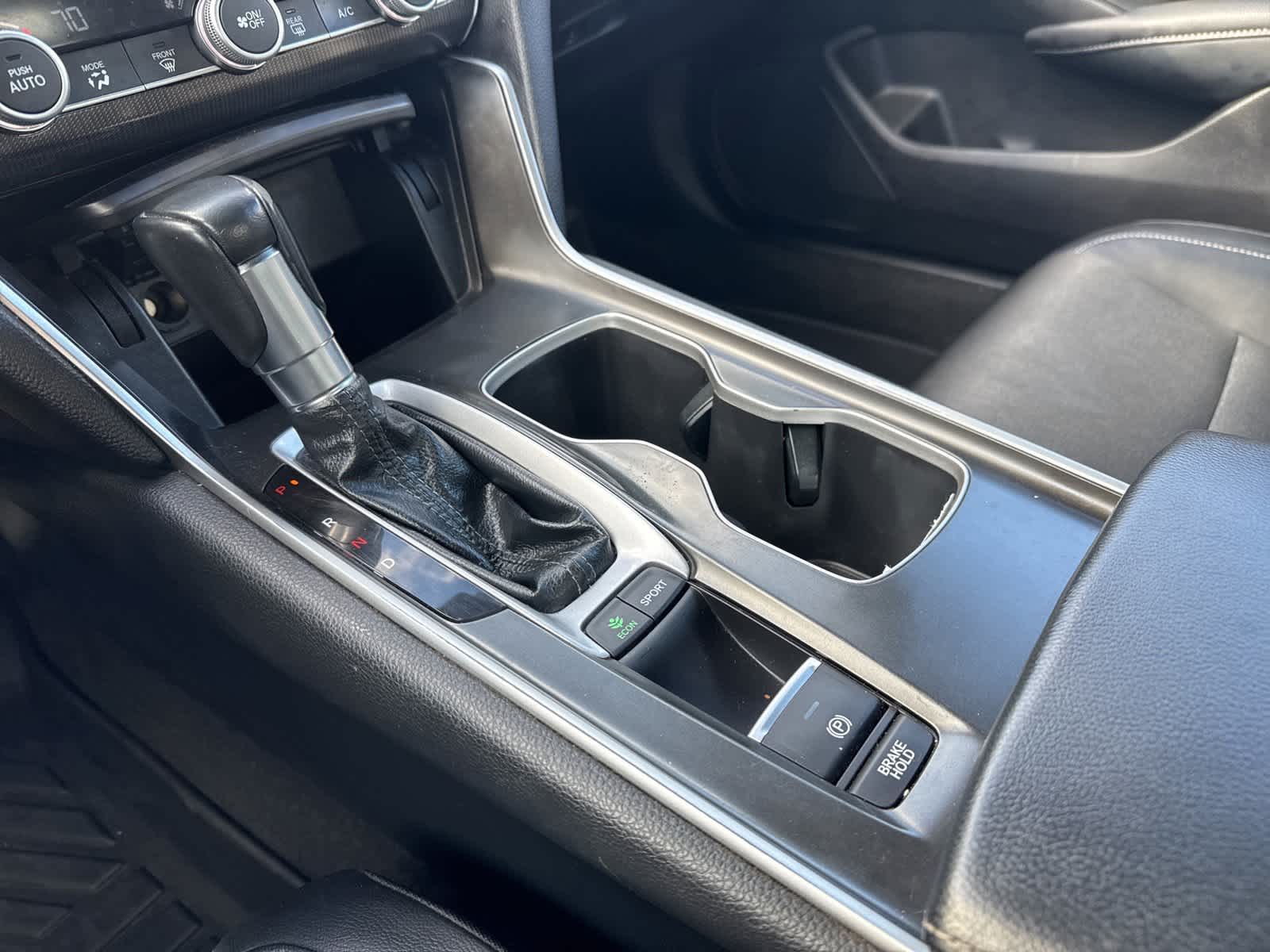 Thumbnail: 2018 Honda Accord - 16