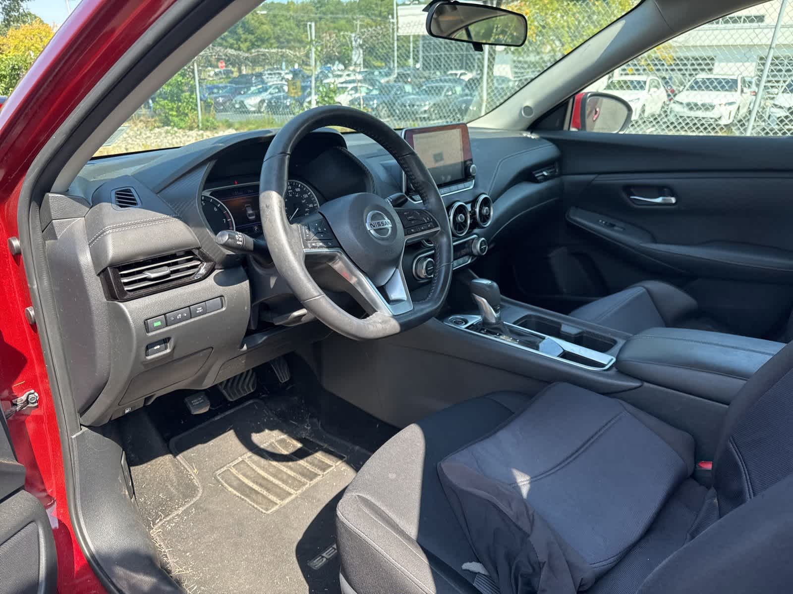 Thumbnail: 2020 Nissan Sentra - 11