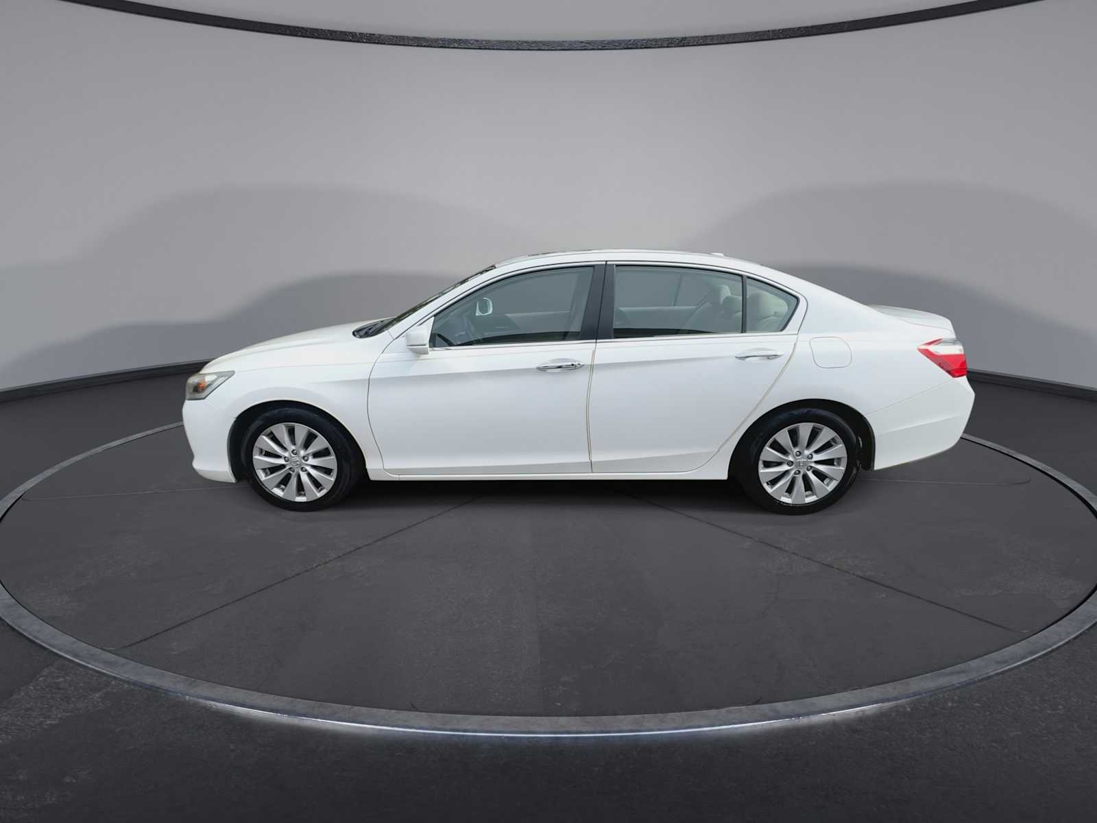 Thumbnail: 2015 Honda Accord - 5