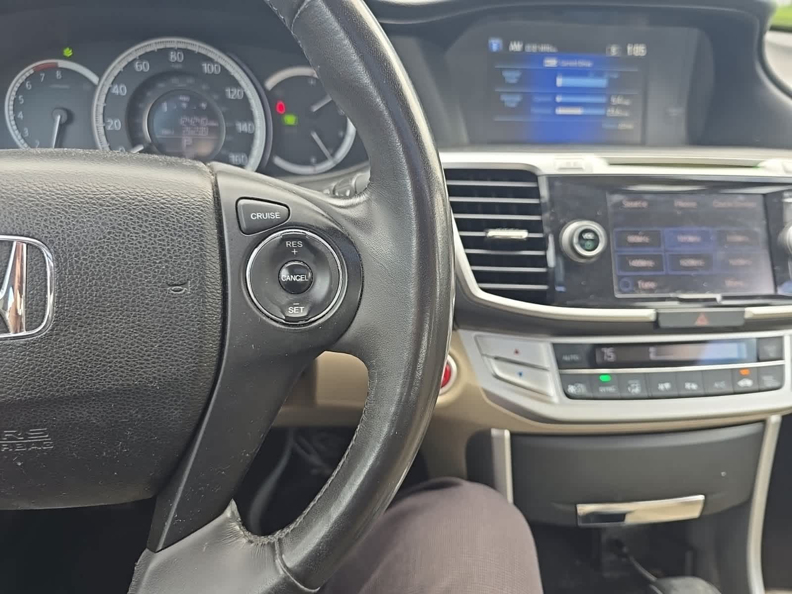 Thumbnail: 2014 Honda Accord - 33