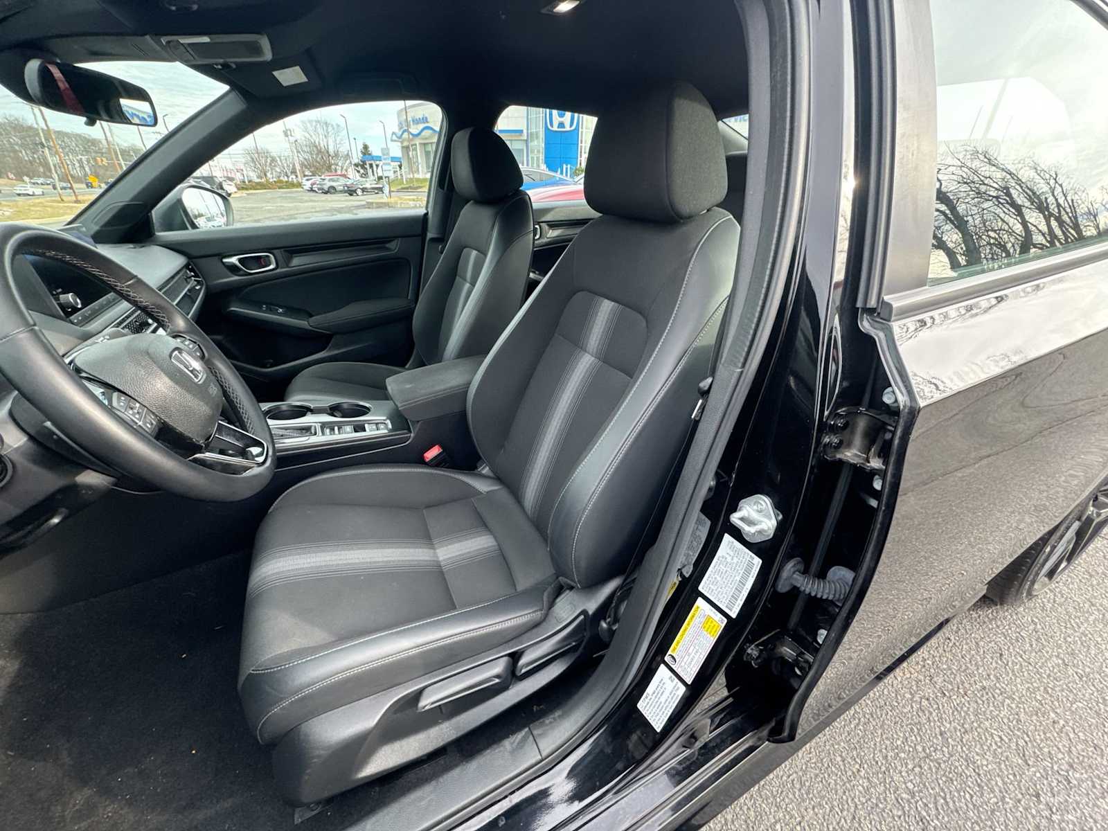 Thumbnail: 2023 Honda Civic - 21