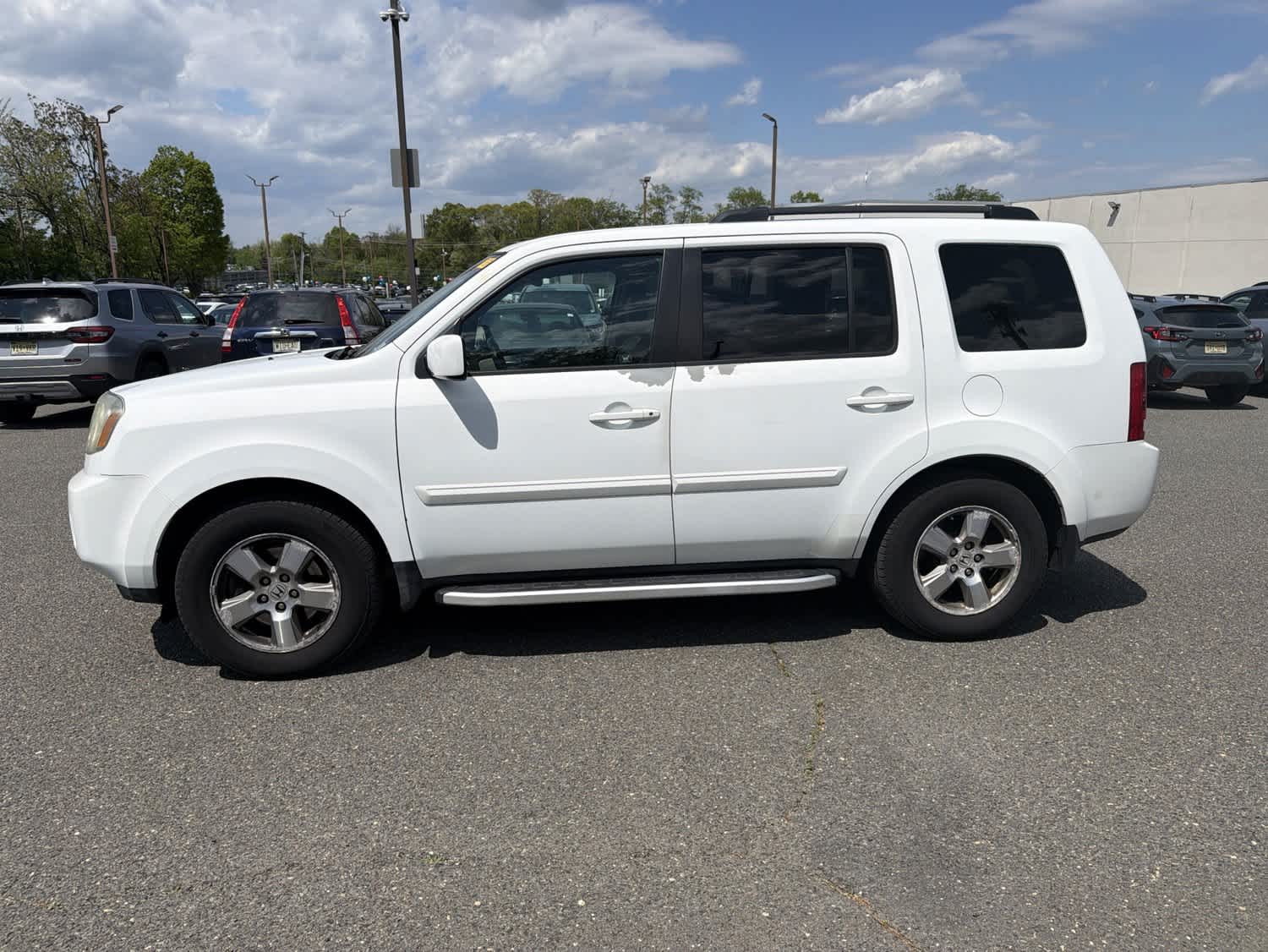 Thumbnail: 2011 Honda Pilot - 2