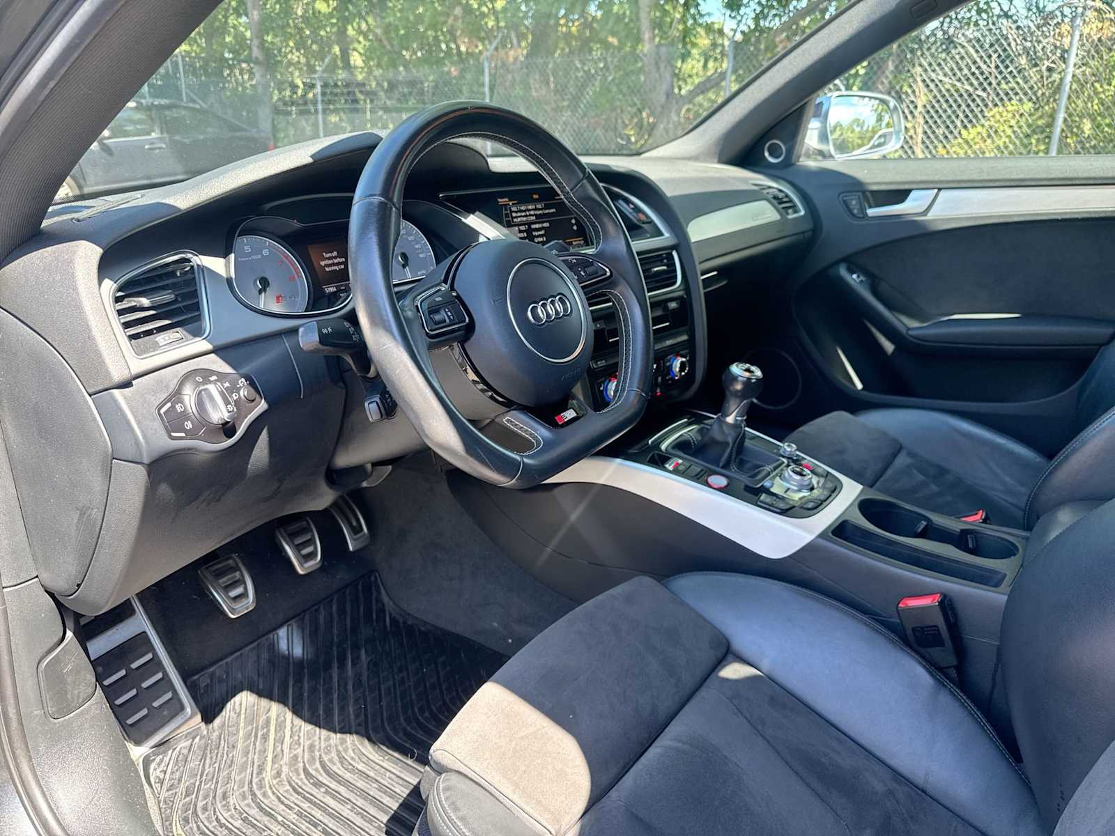 Thumbnail: 2015 Audi S4 - 10