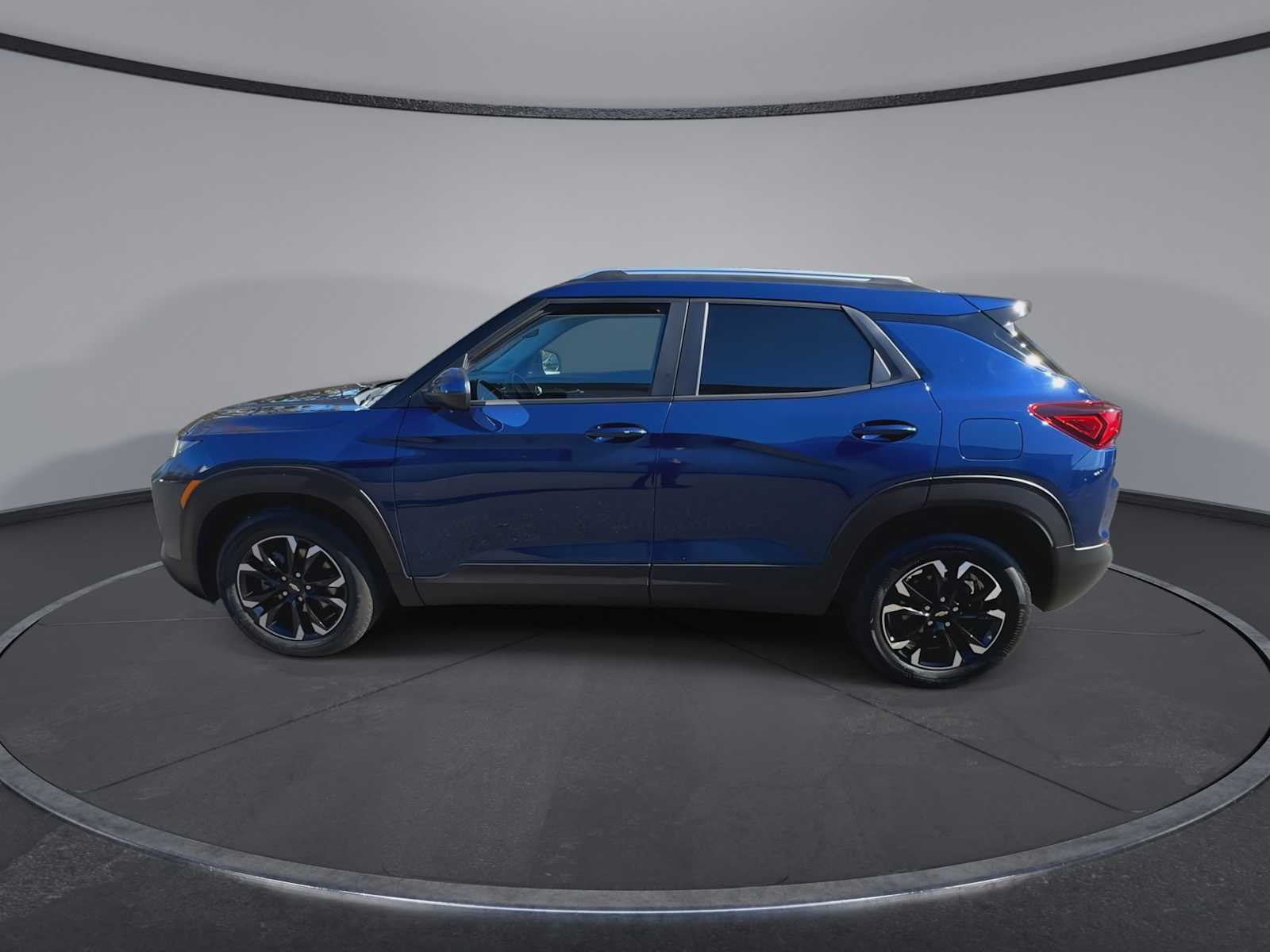 Thumbnail: 2023 Chevrolet TrailBlazer - 5