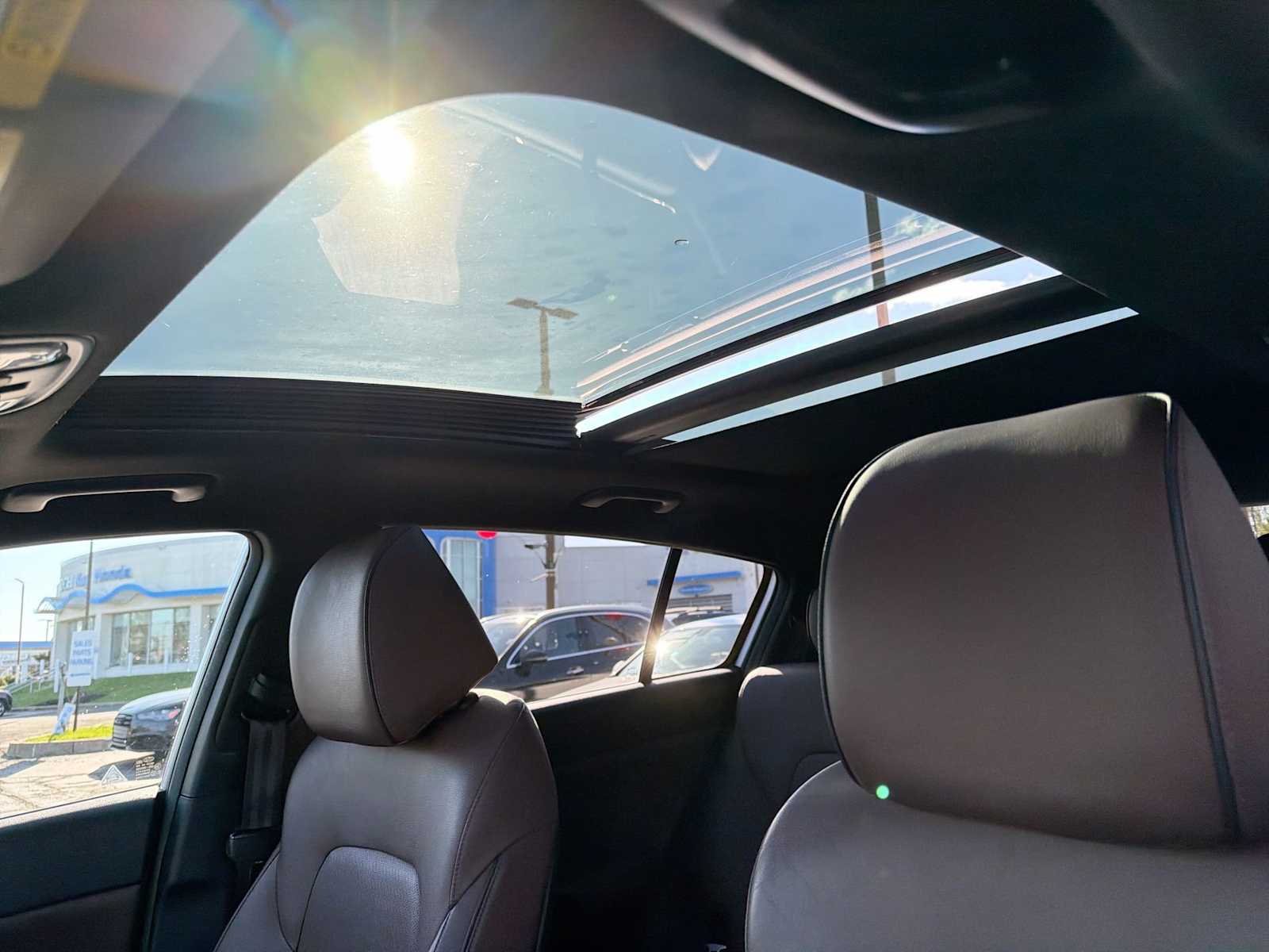 Thumbnail: 2017 Kia Sportage - 22