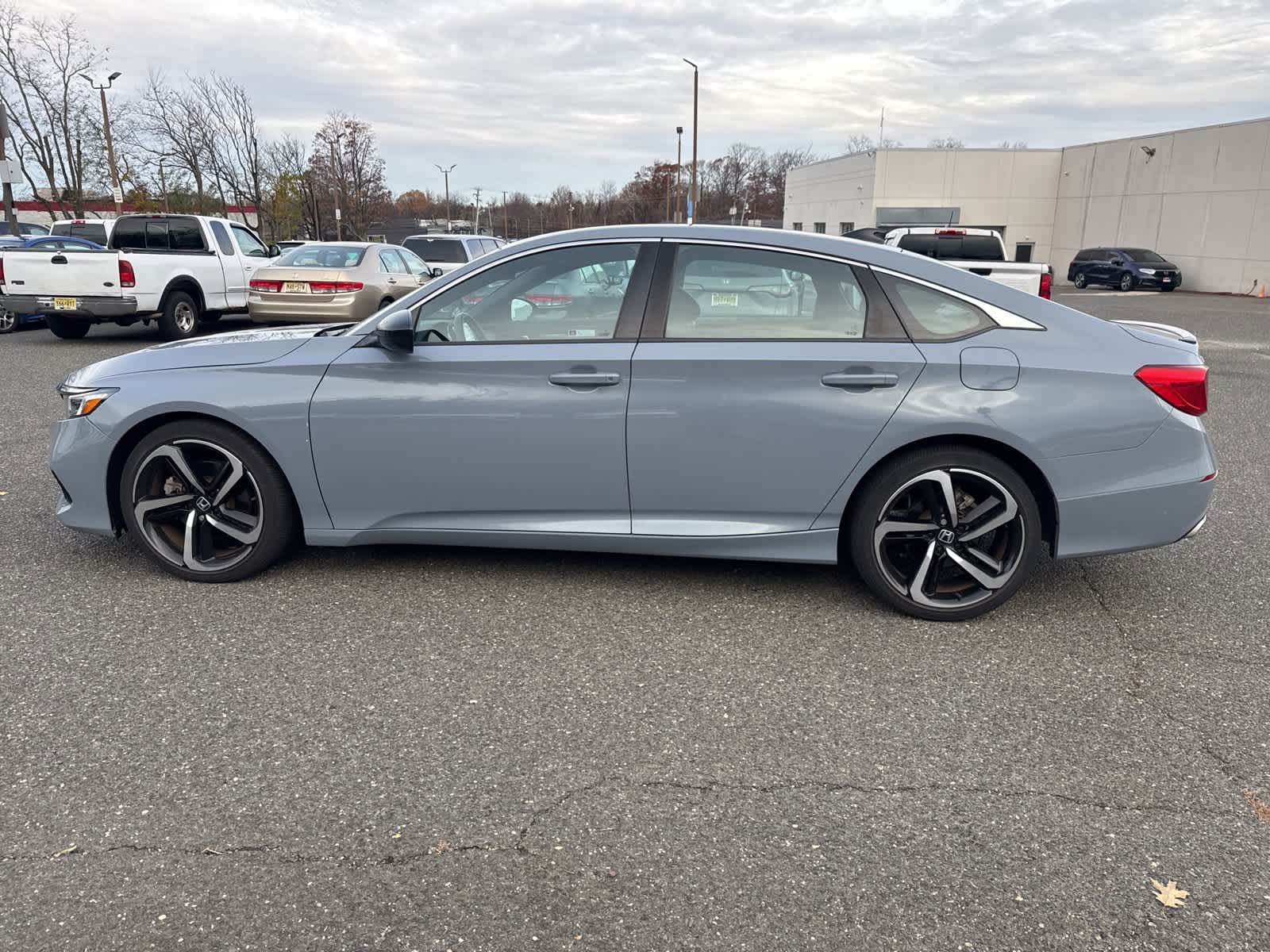 Thumbnail: 2022 Honda Accord - 2