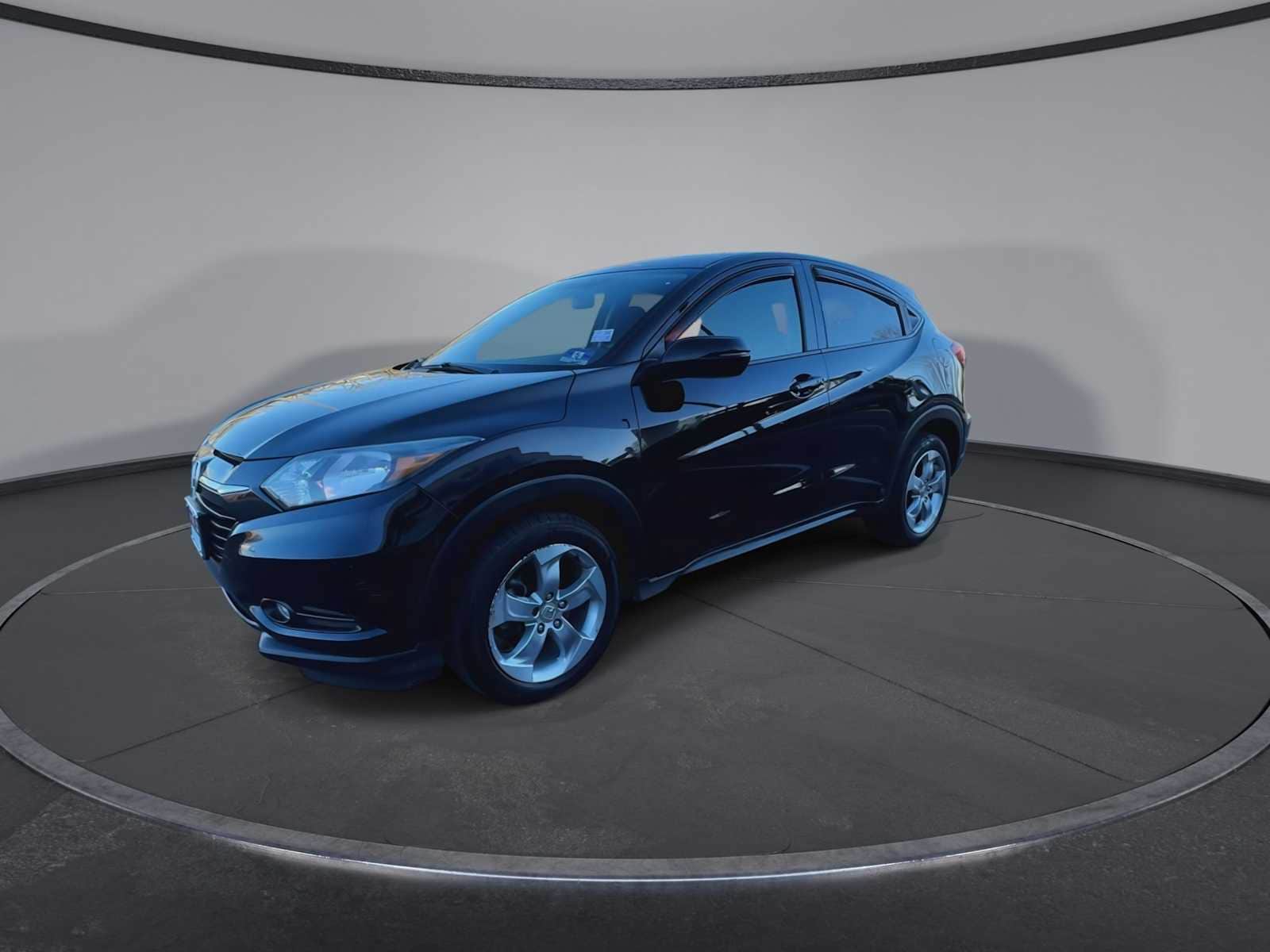 Thumbnail: 2017 Honda HR-V - 4