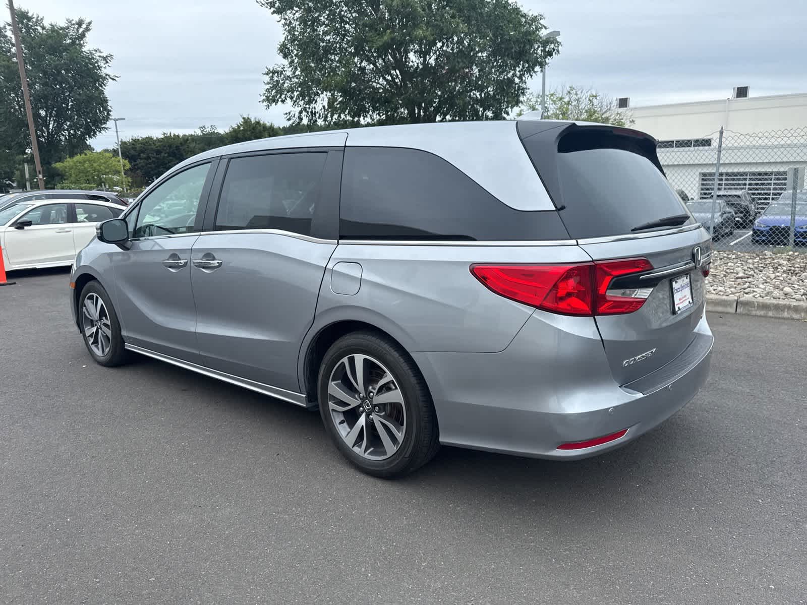 Thumbnail: 2022 Honda Odyssey - 3