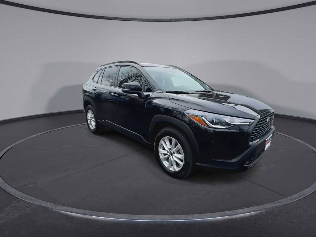 Used 2023 Toyota Corolla Cross LE SUV