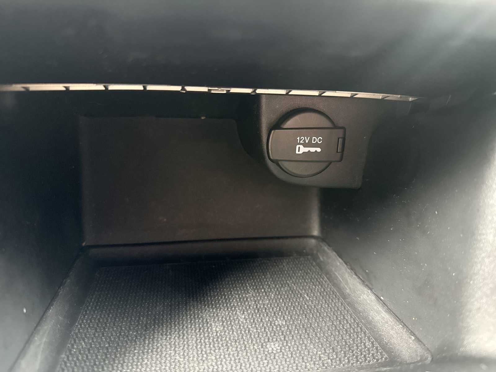 Thumbnail: 2012 Jeep Grand Cherokee - 27