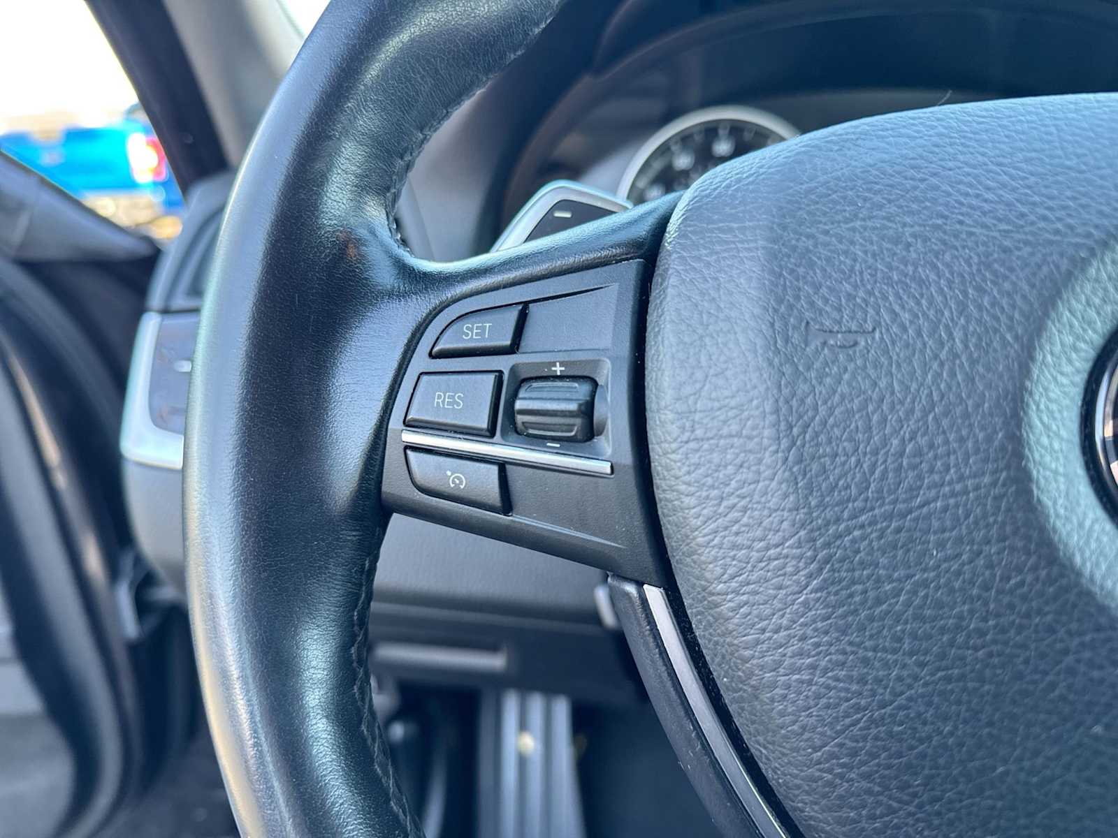 Thumbnail: 2016 BMW 5 Series - 25