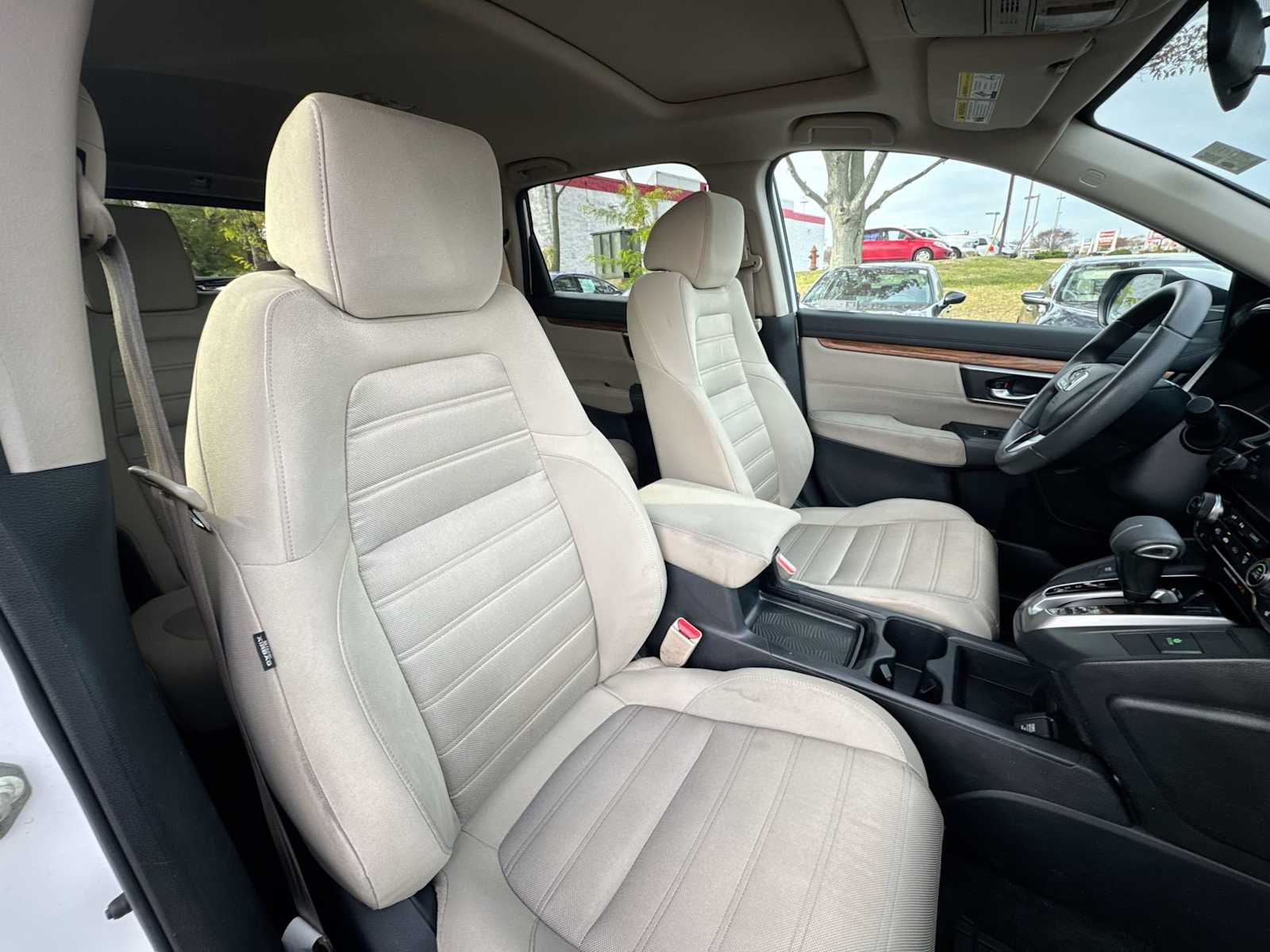 Thumbnail: 2019 Honda CR-V - 17