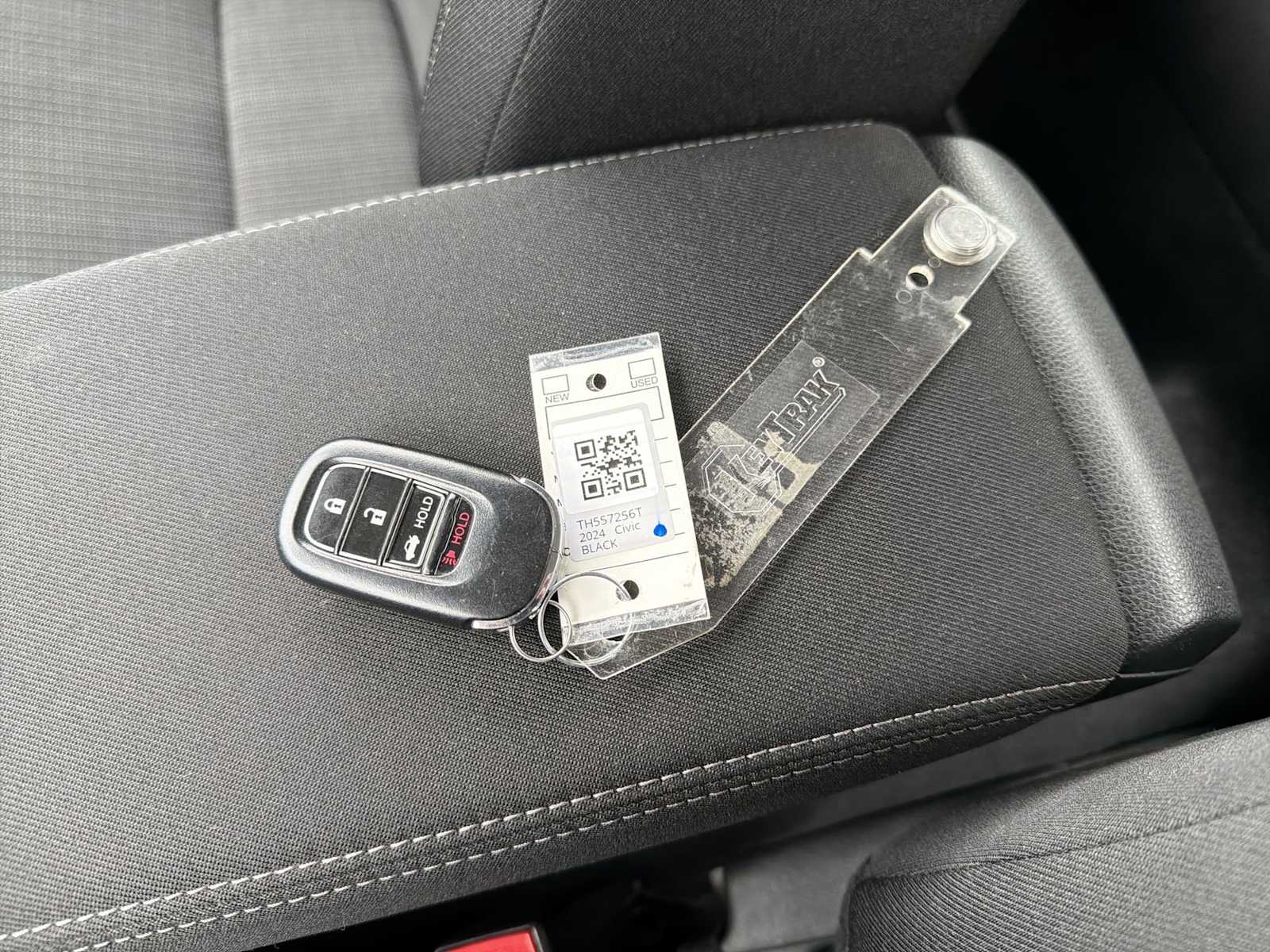 Thumbnail: 2024 Honda Civic - 32