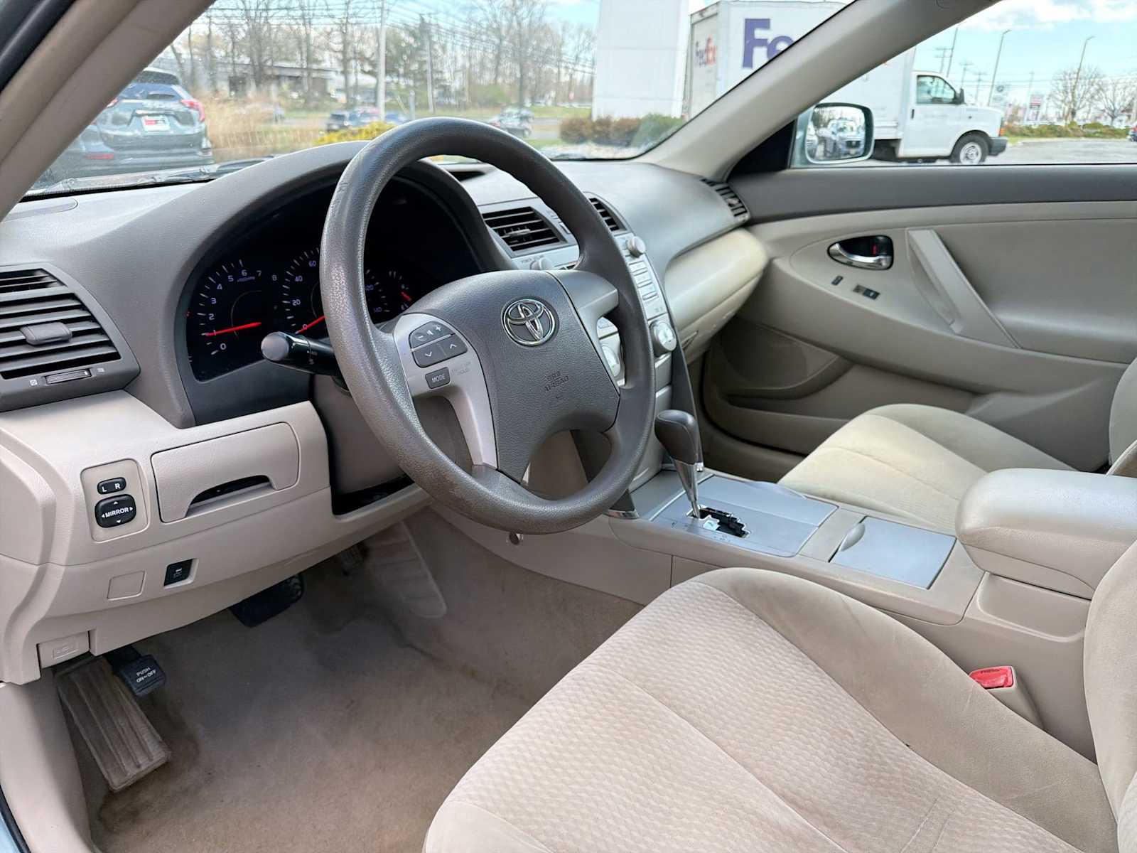 Thumbnail: 2011 Toyota Camry - 10