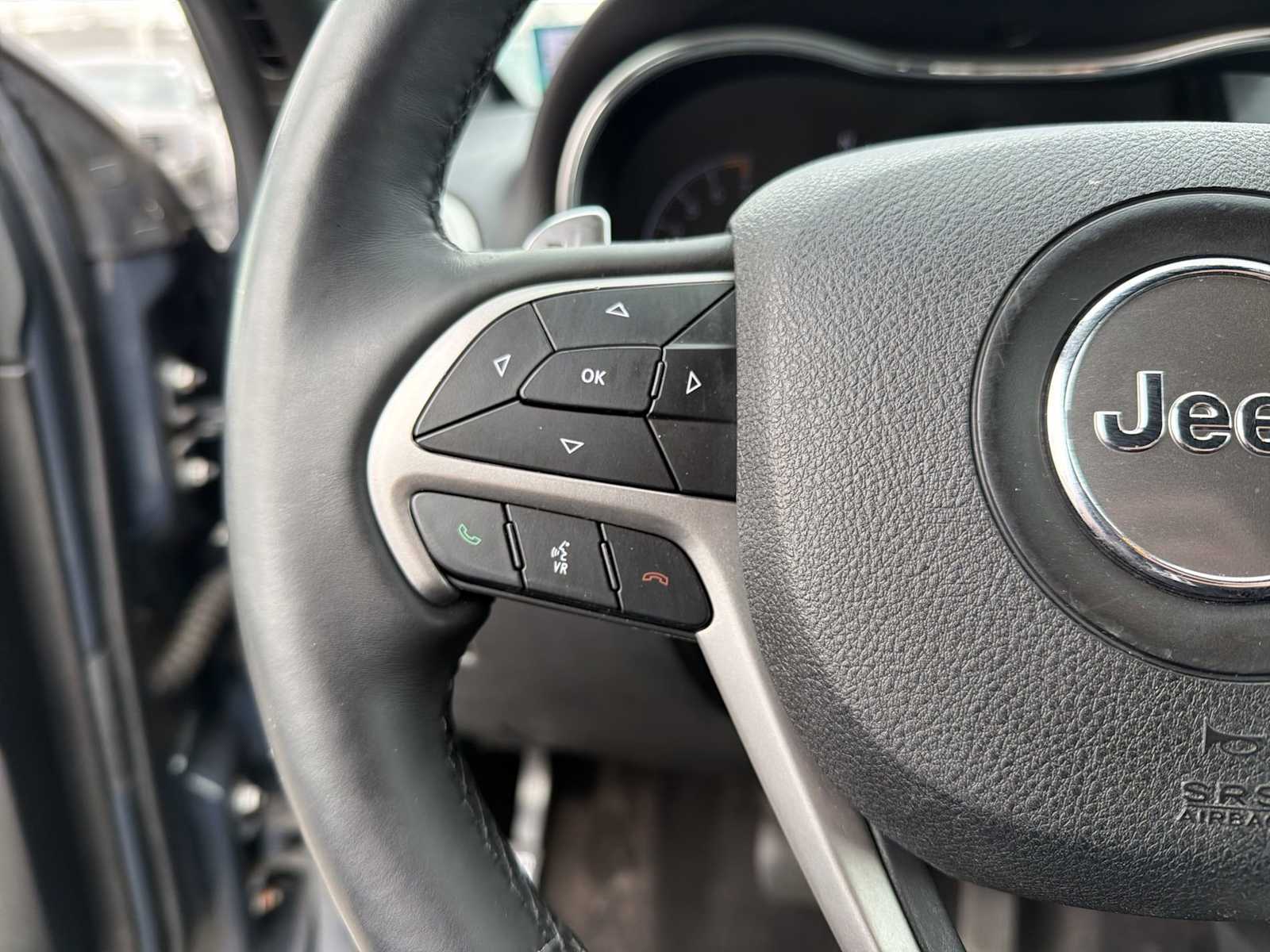 Thumbnail: 2017 Jeep Grand Cherokee - 23