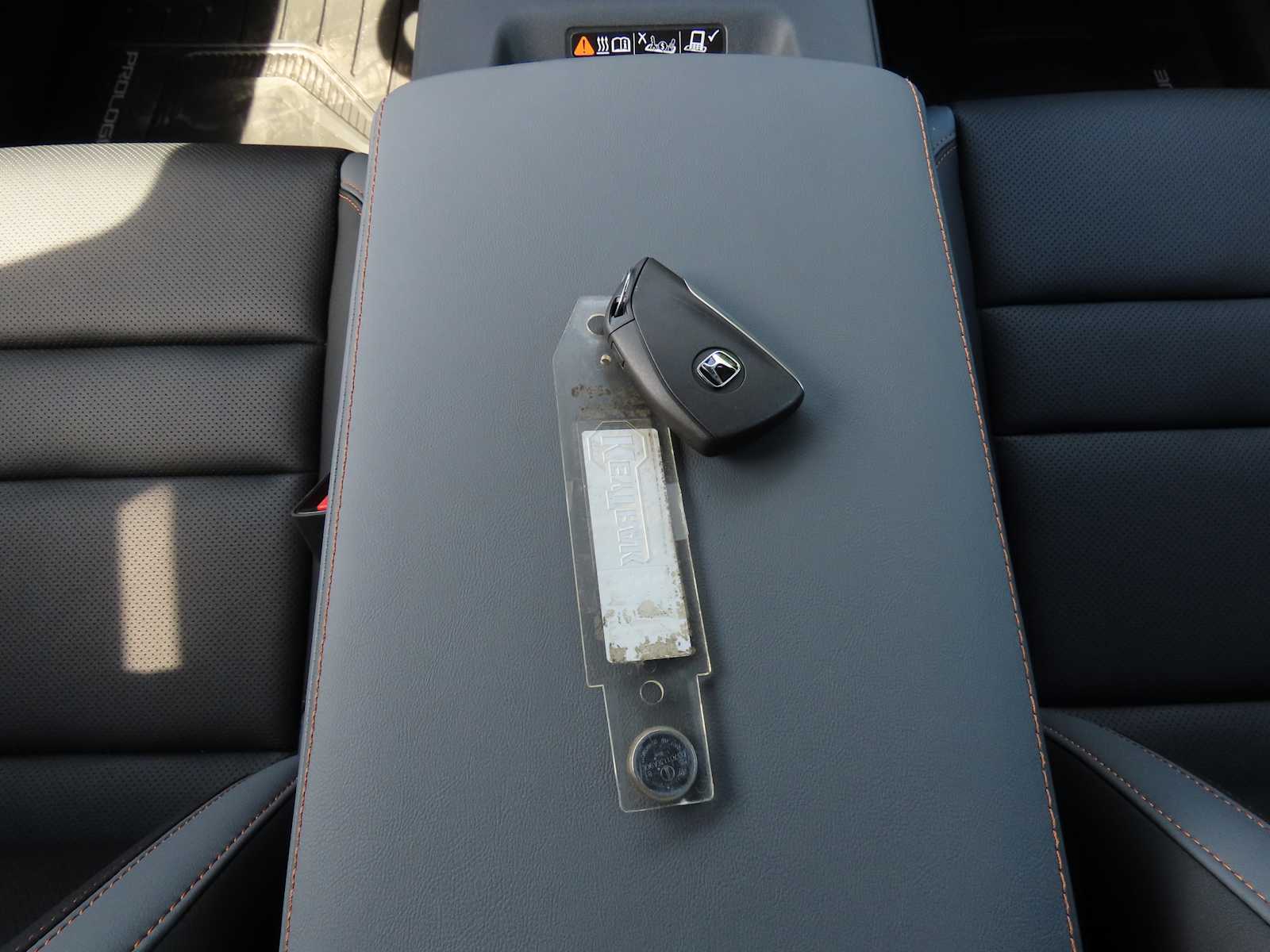 Thumbnail: 2026 Honda Prologue - 28