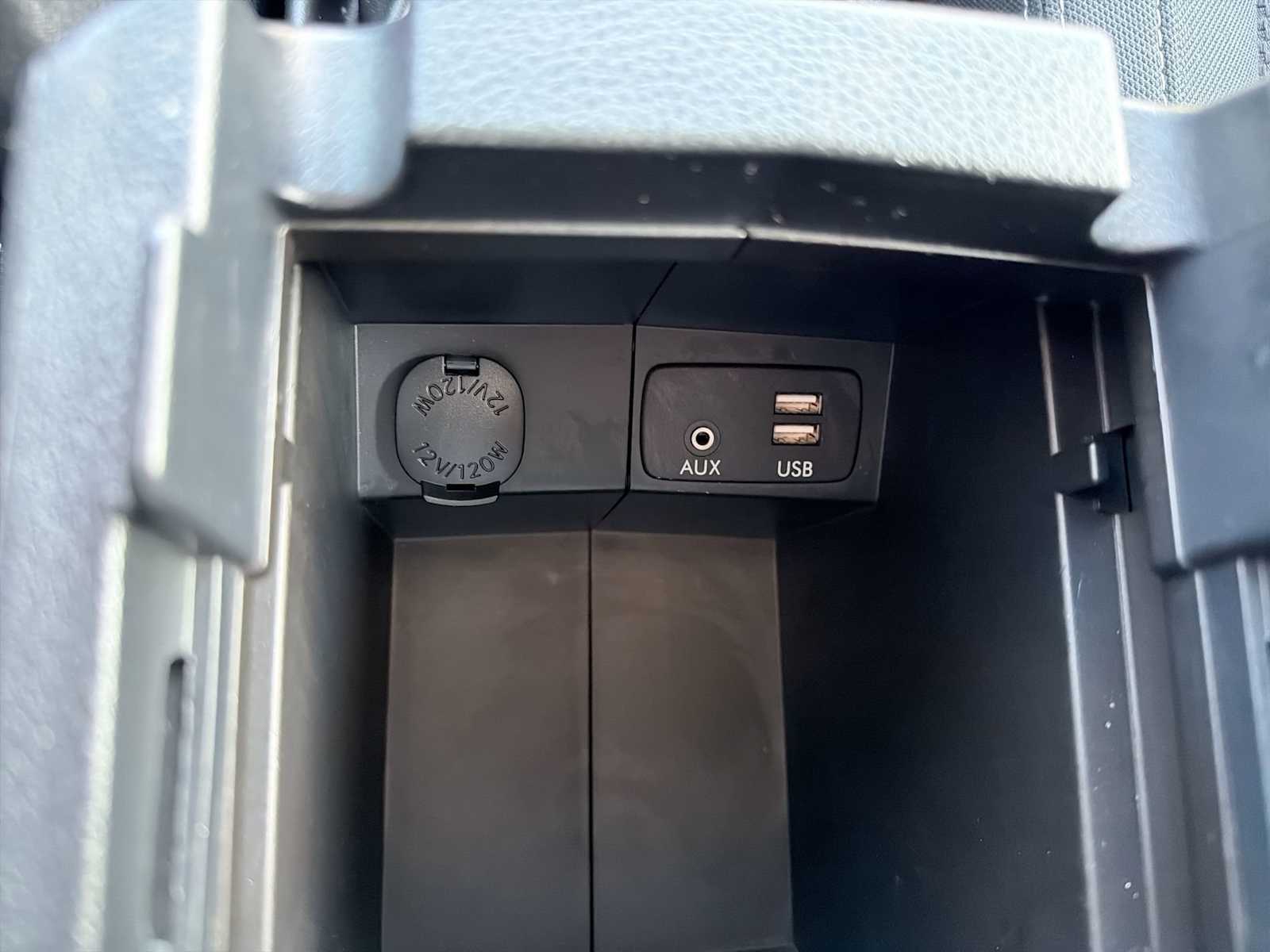 Thumbnail: 2017 Subaru Forester - 29