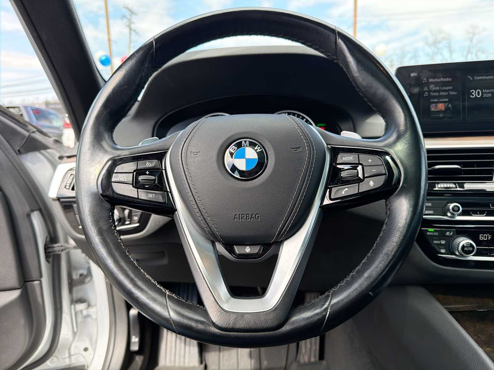 Thumbnail: 2018 BMW 5 Series - 24