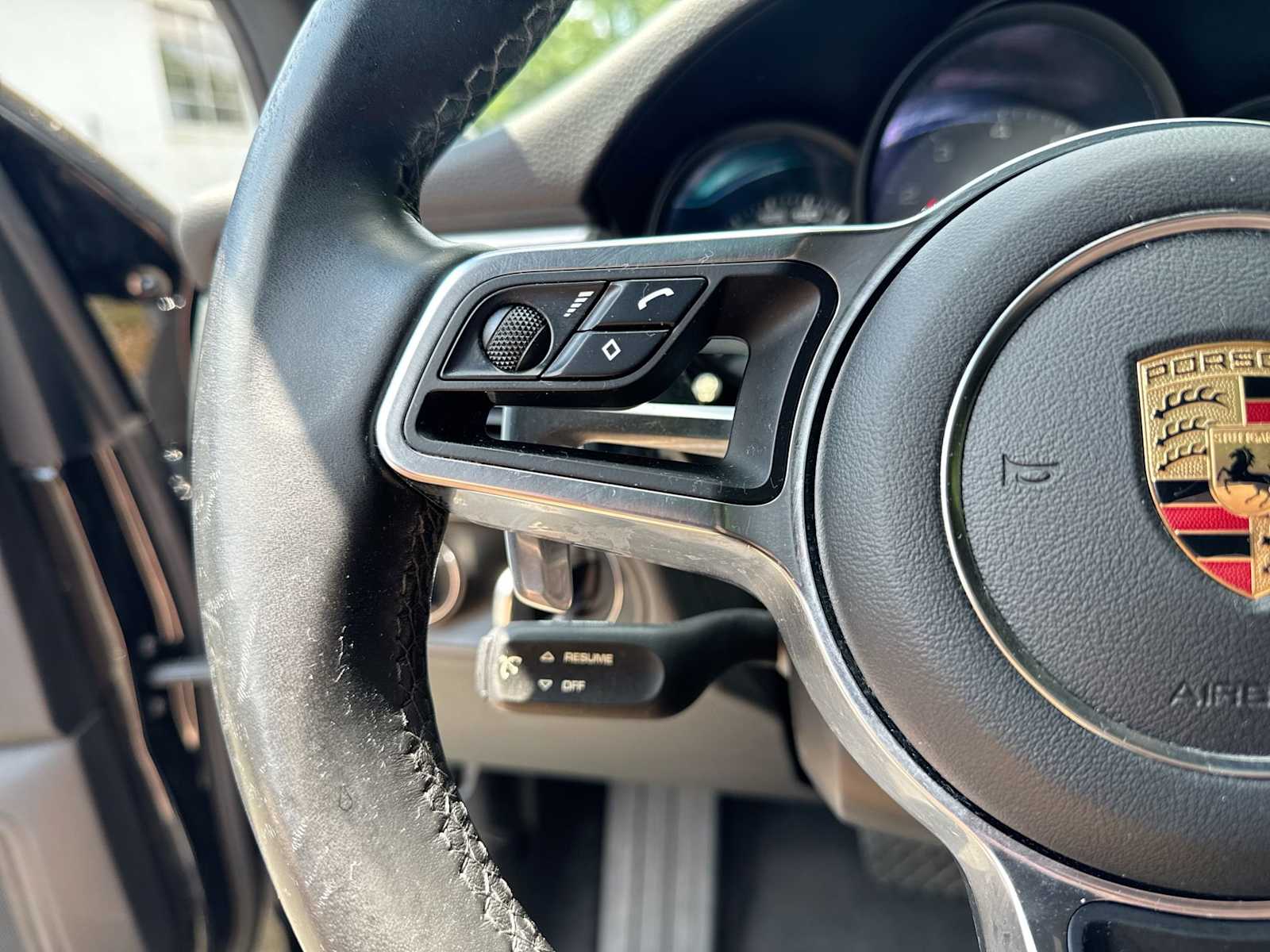 Thumbnail: 2018 Porsche Macan - 24