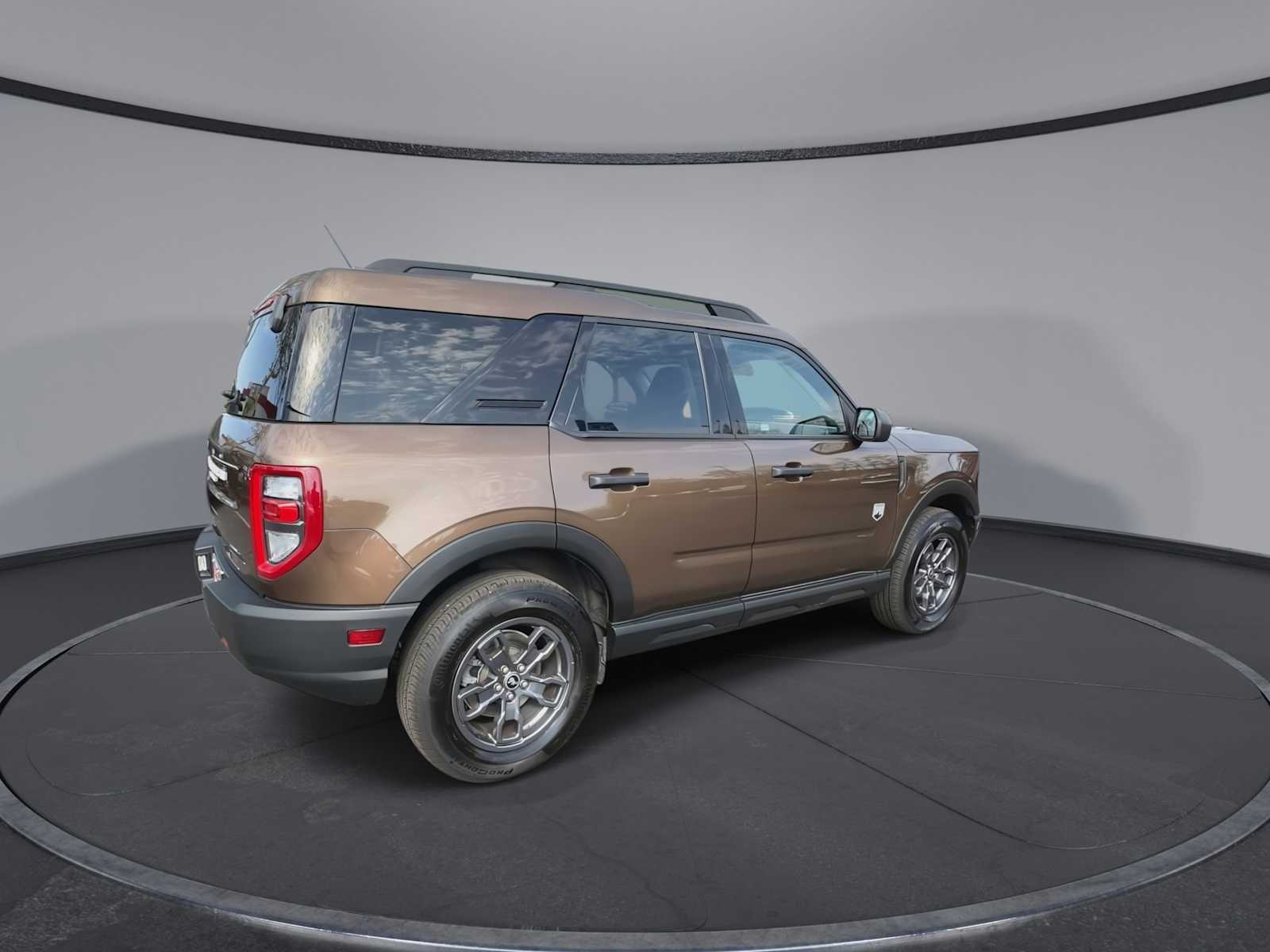 Thumbnail: 2022 Ford Bronco Sport - 8