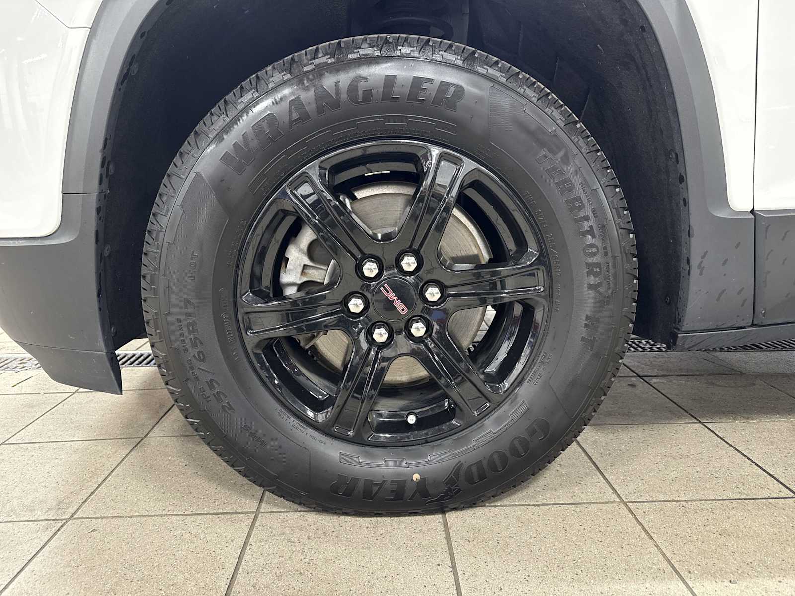 Thumbnail: 2022 GMC Acadia - 10