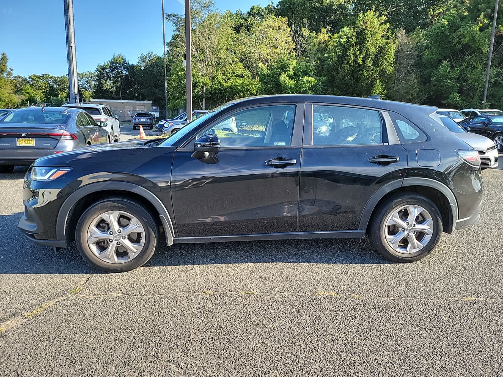 Thumbnail: 2023 Honda HR-V - 2