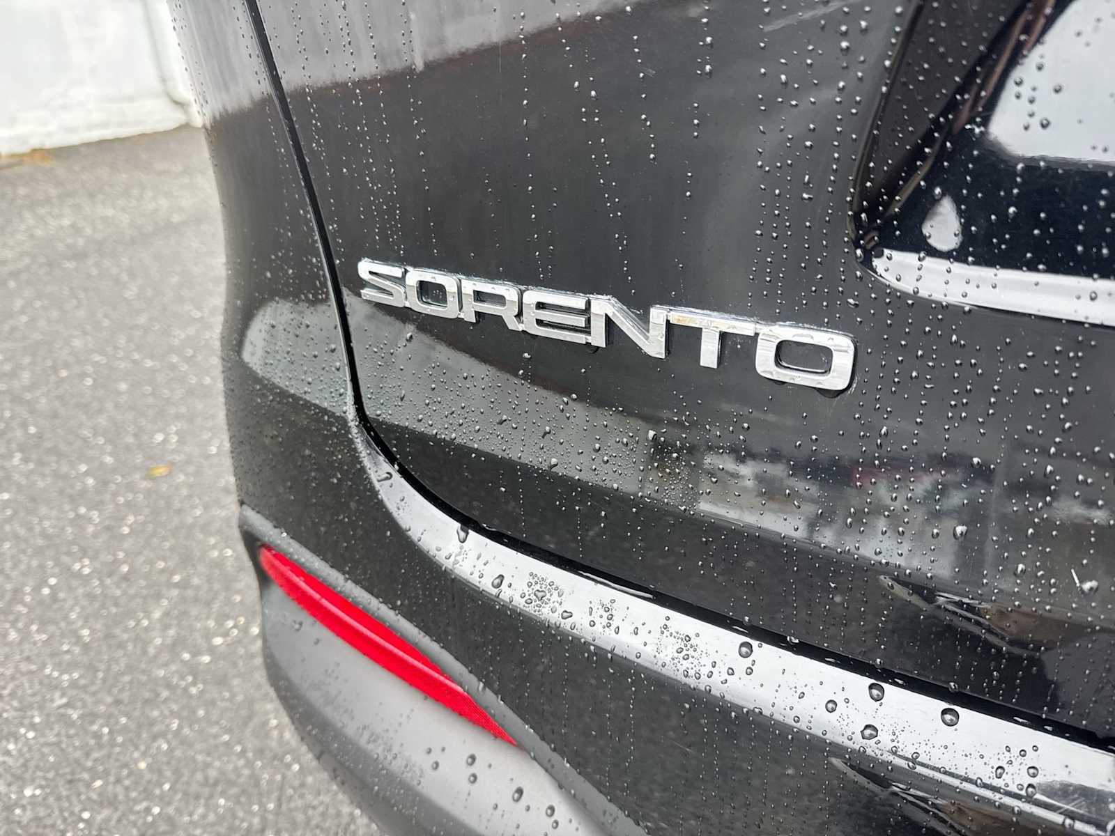 Thumbnail: 2017 Kia Sorento - 18