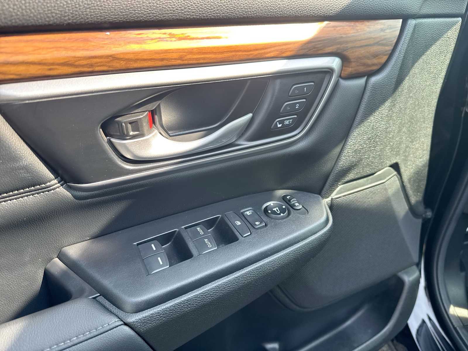 2022 Honda CR-V Touring 22
