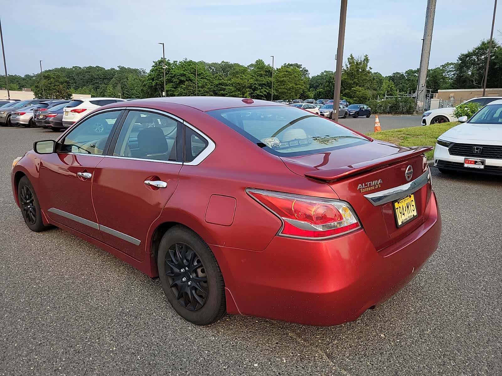 Thumbnail: 2015 Nissan Altima - 3
