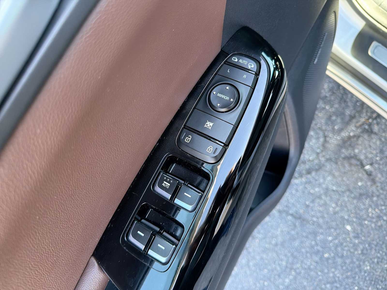 Thumbnail: 2017 Kia Sportage - 21