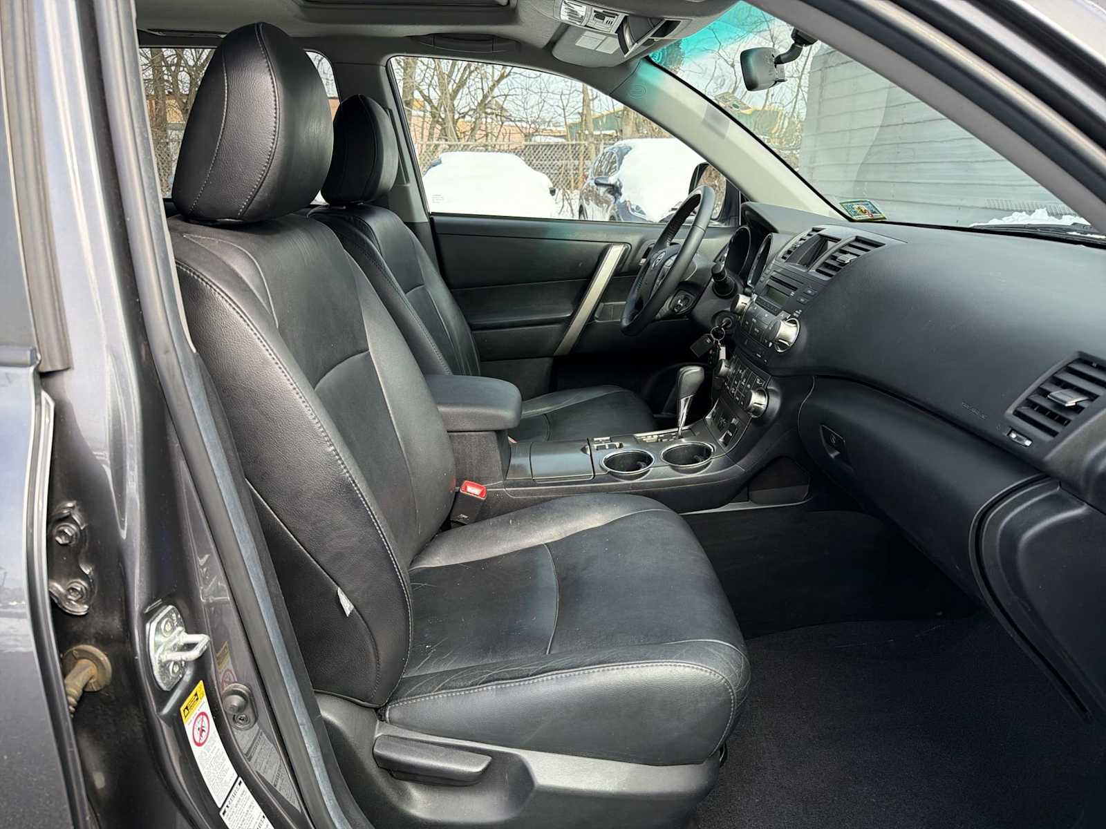 Thumbnail: 2010 Toyota Highlander - 15