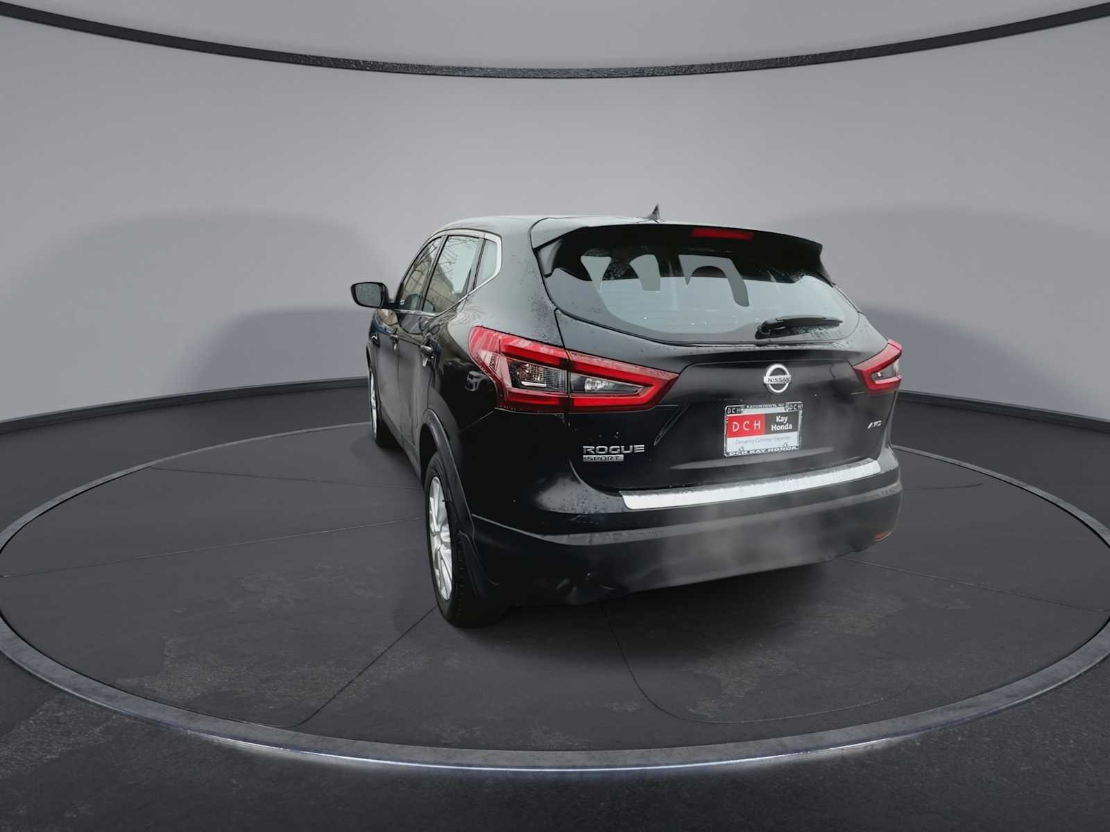 Thumbnail: 2020 Nissan Rogue Sport - 6