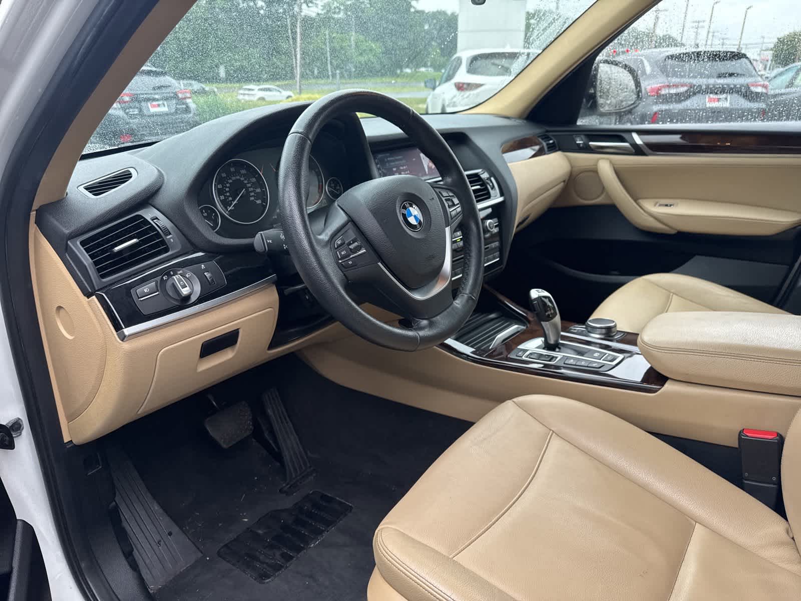 2017 BMW X3 xDrive28i 11