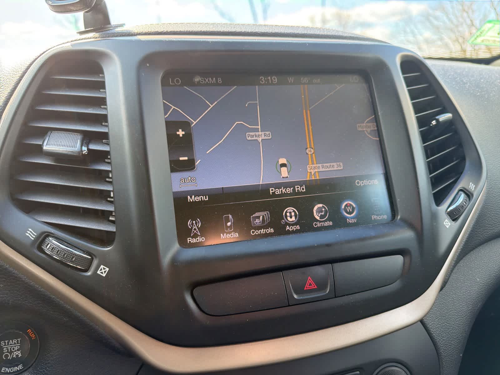 Thumbnail: 2015 Jeep Cherokee - 14