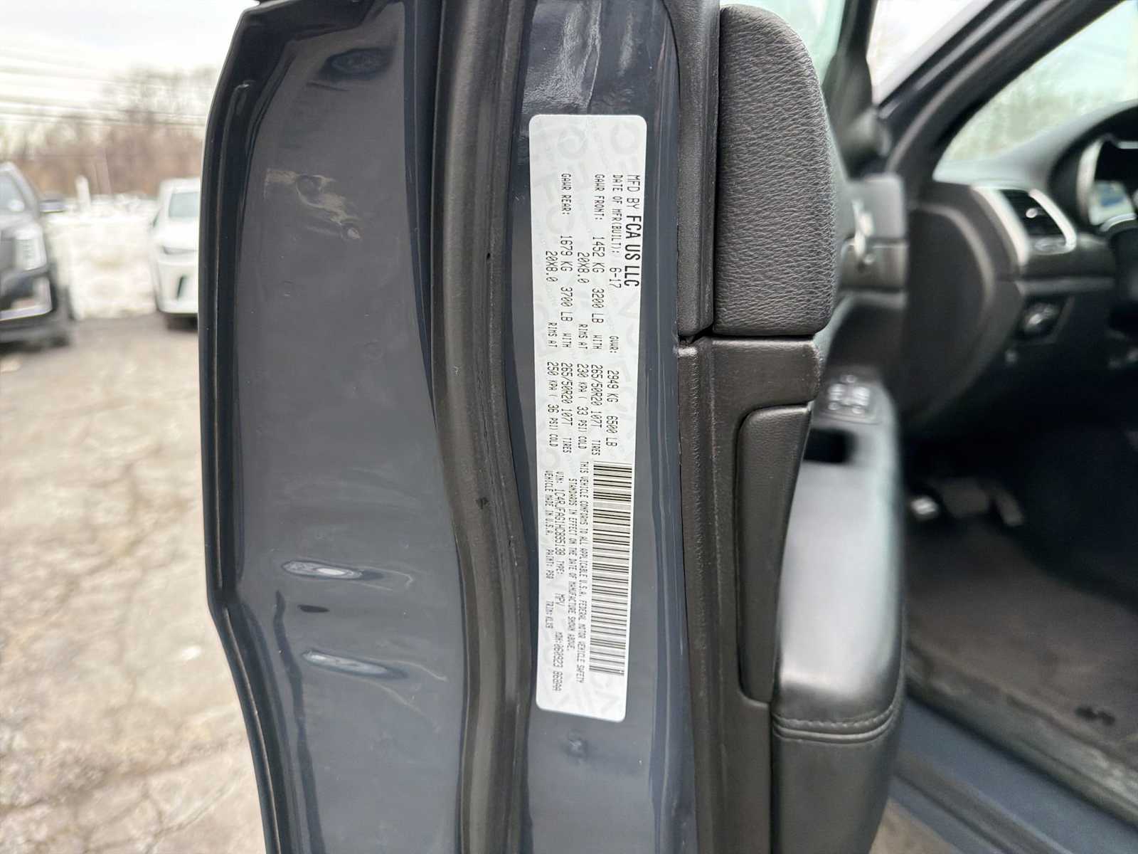 Thumbnail: 2017 Jeep Grand Cherokee - 33