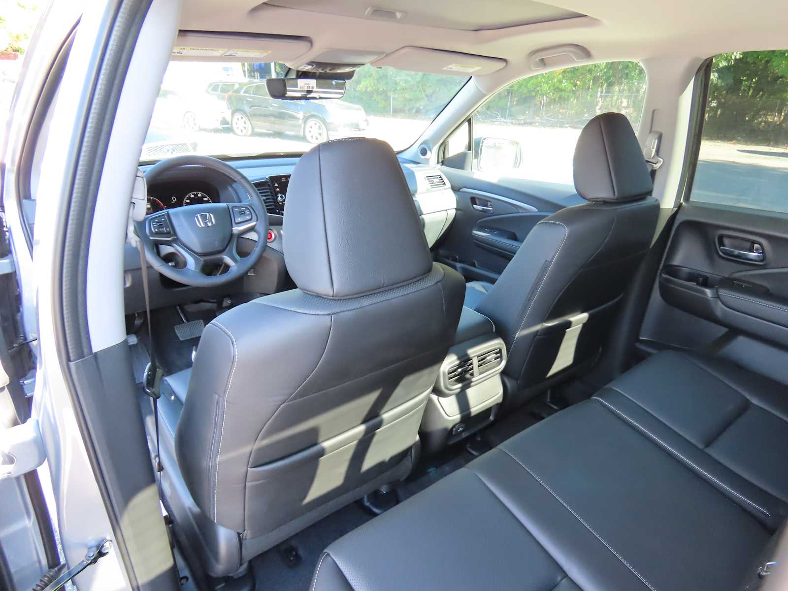 Thumbnail: 2025 Honda Ridgeline - 13