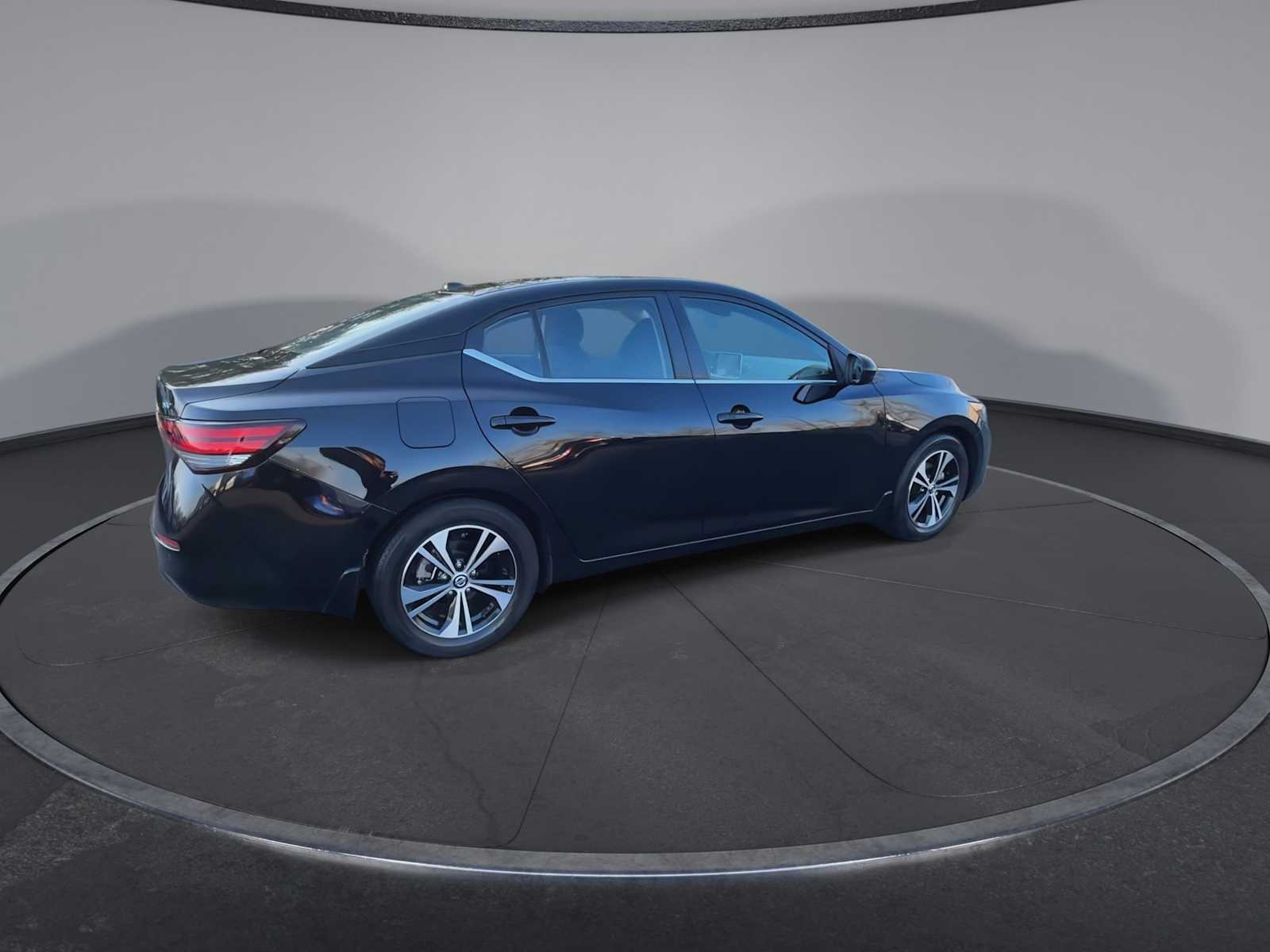 Thumbnail: 2023 Nissan Sentra - 8