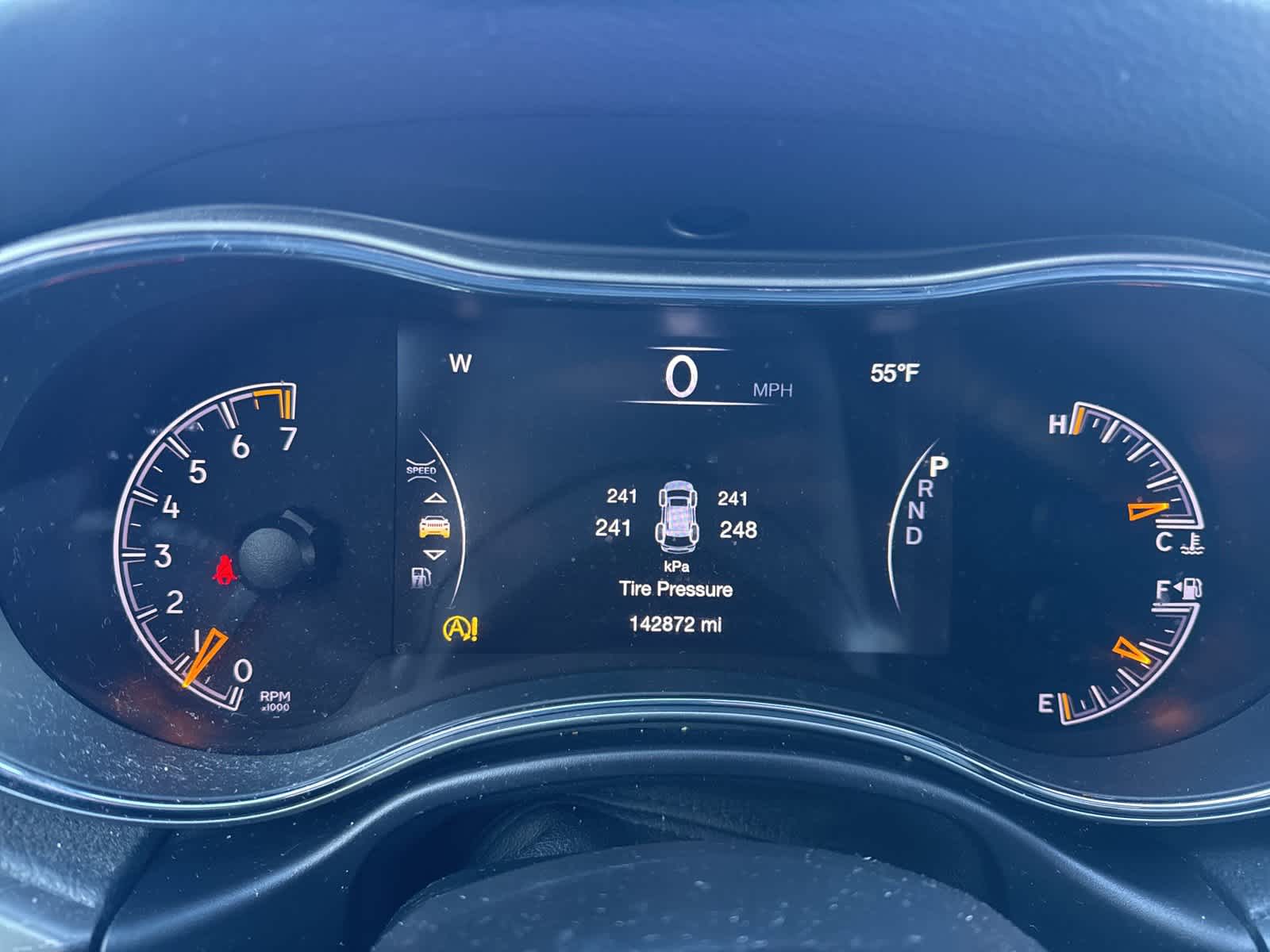 Thumbnail: 2017 Jeep Grand Cherokee - 19